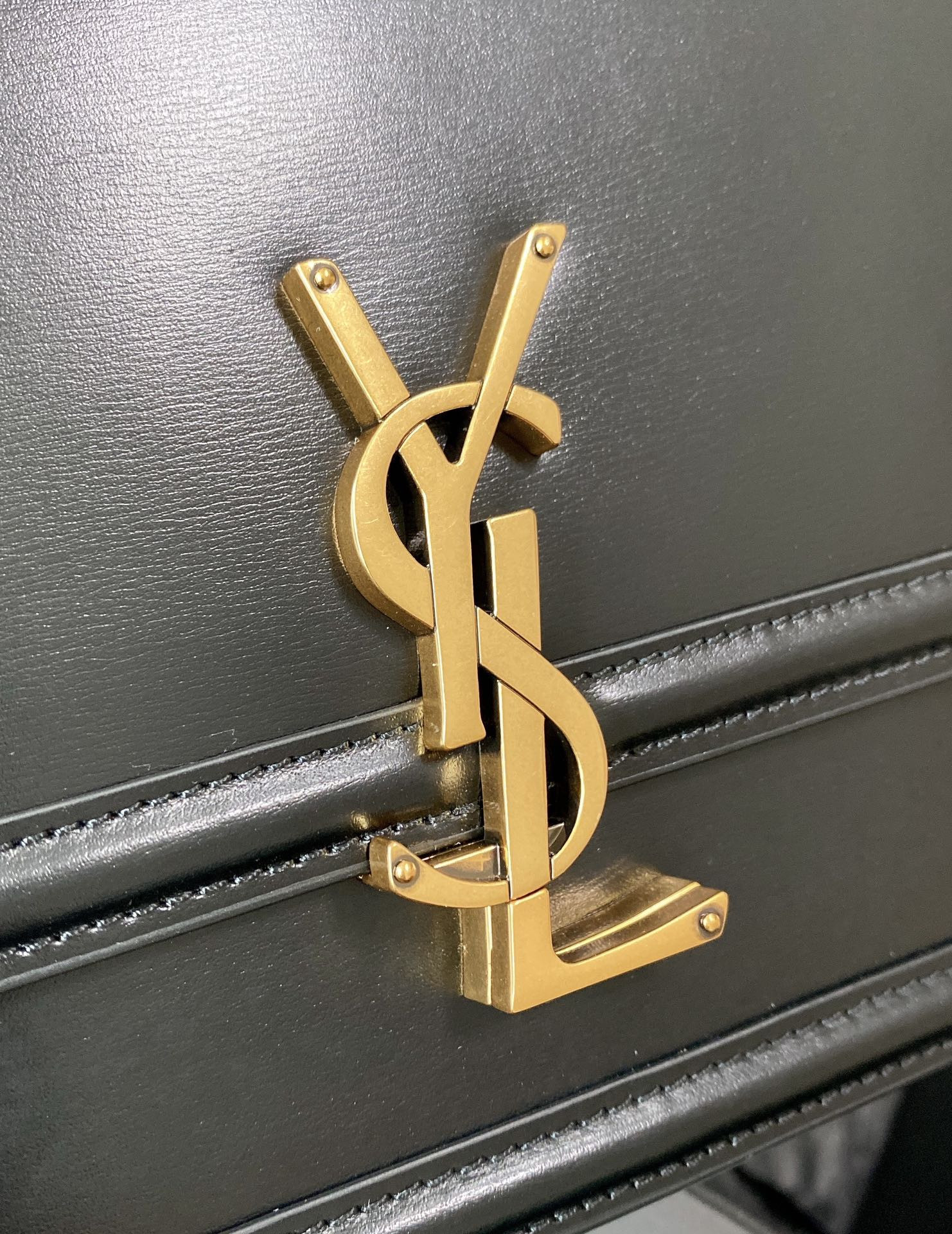 YSL SOLFERINO MEDIUM SATCHEL IN BOX SAINT LAURENT BLACK 9.1 X 6.3 X 2.4 INCHES