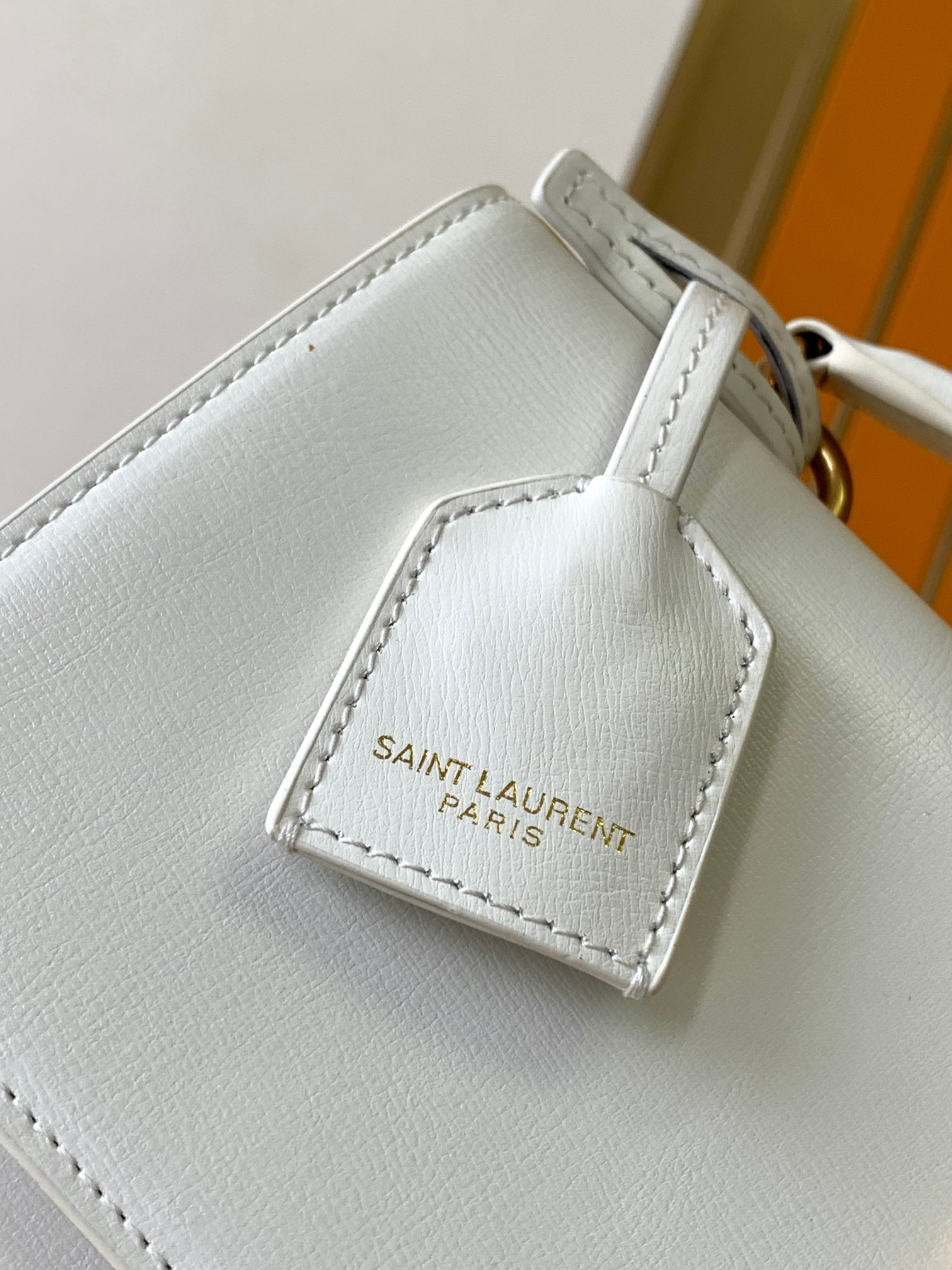 YSL SUNSET LARGE IN SMOOTH LEATHER WHITE 10.6 X 7 X 3.1 INCHES