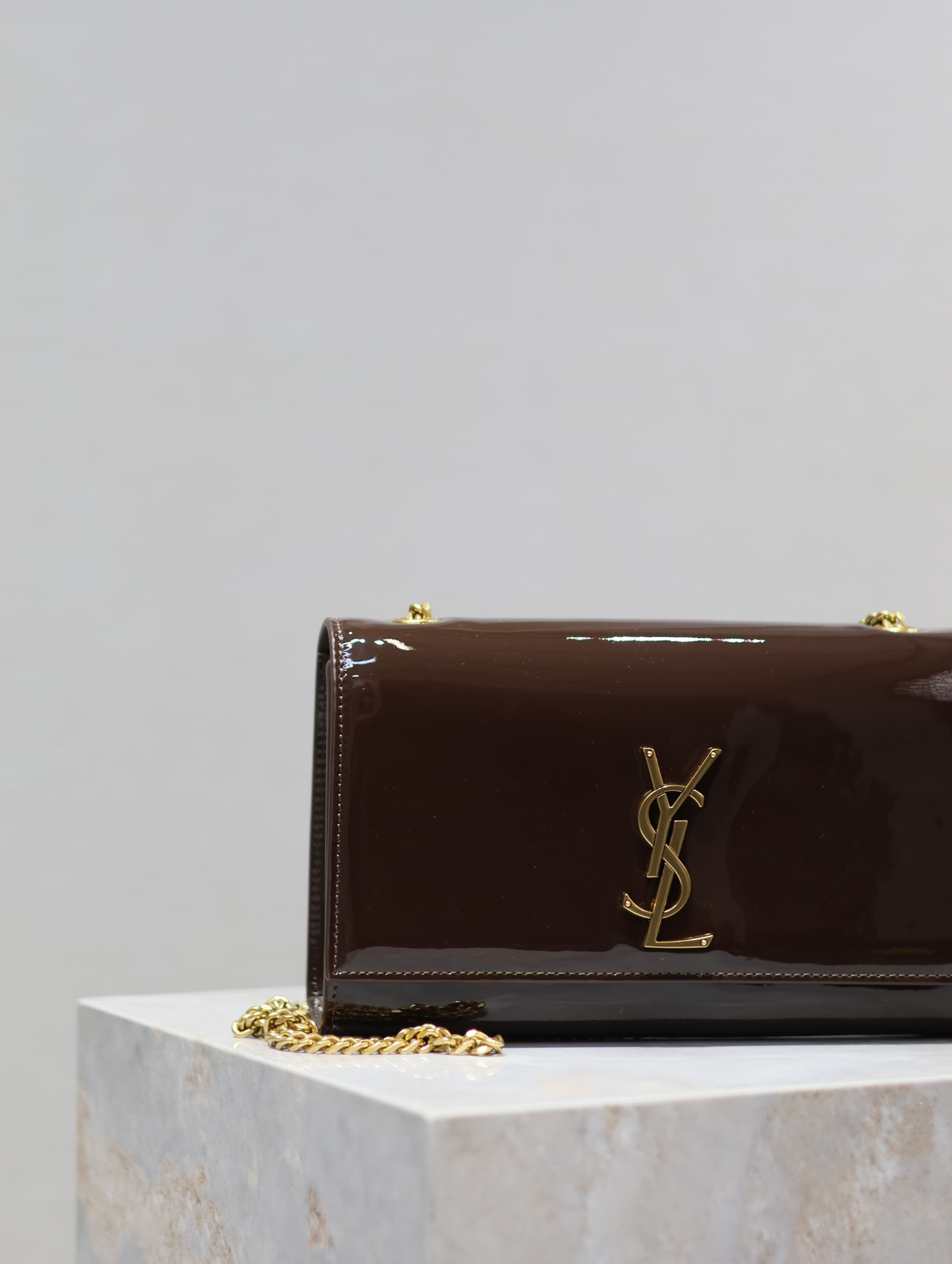 YSL KATE MEDIUM IN SHINY LEATHER BROWN 9.4 X 5.7 X 2.1 INCHES