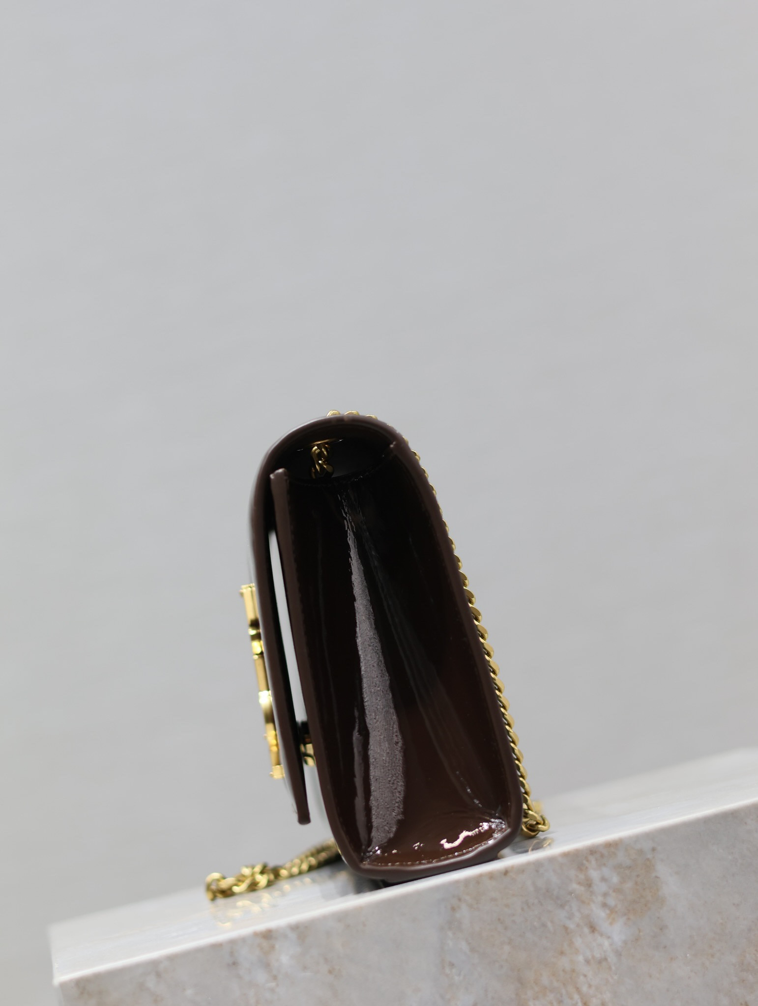 YSL KATE MEDIUM IN SHINY LEATHER BROWN 9.4 X 5.7 X 2.1 INCHES