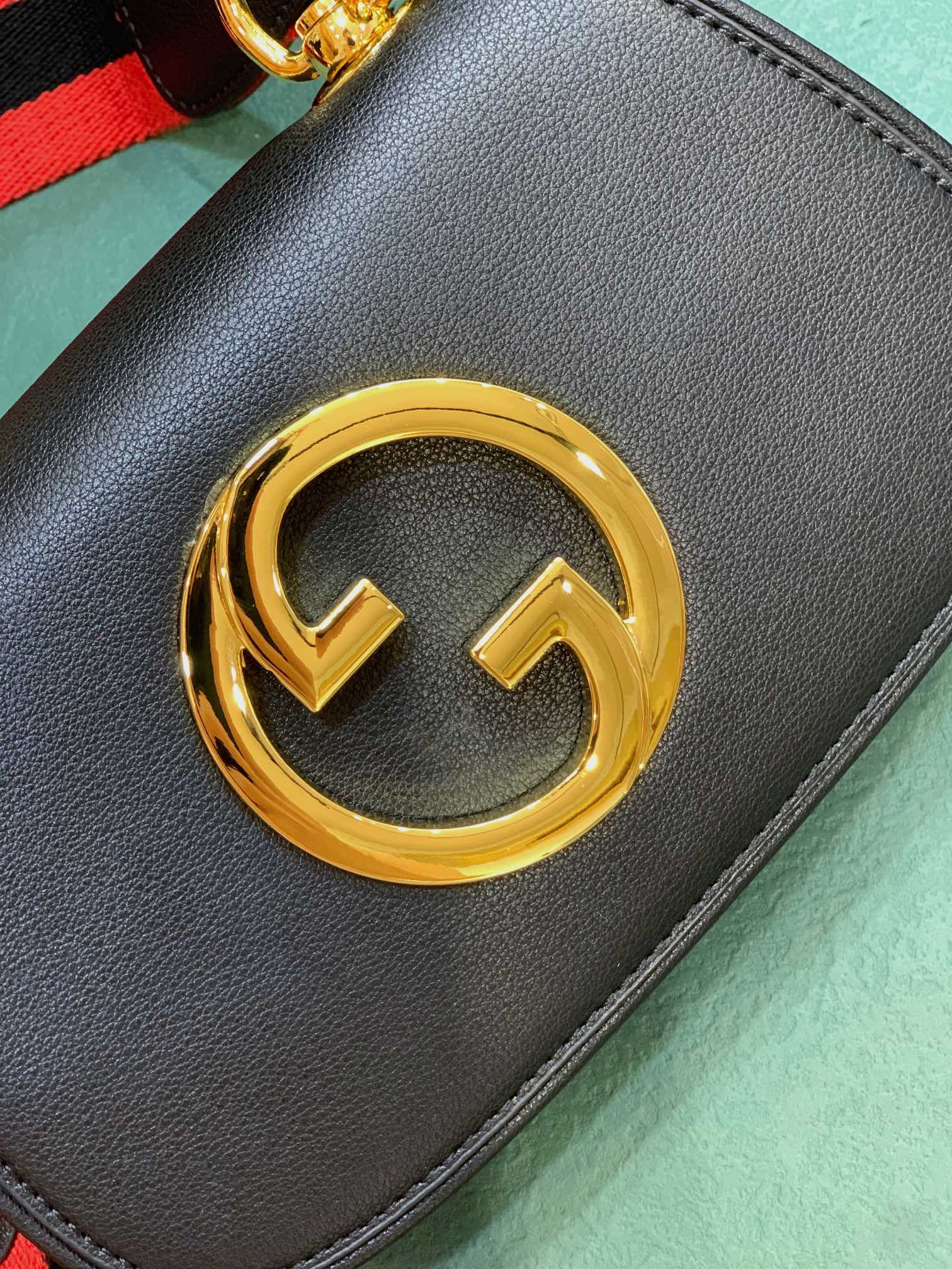 GUCCI BLONDIE MINI BAG BLACK 8.7"W x 5.1"H x 2.2"D