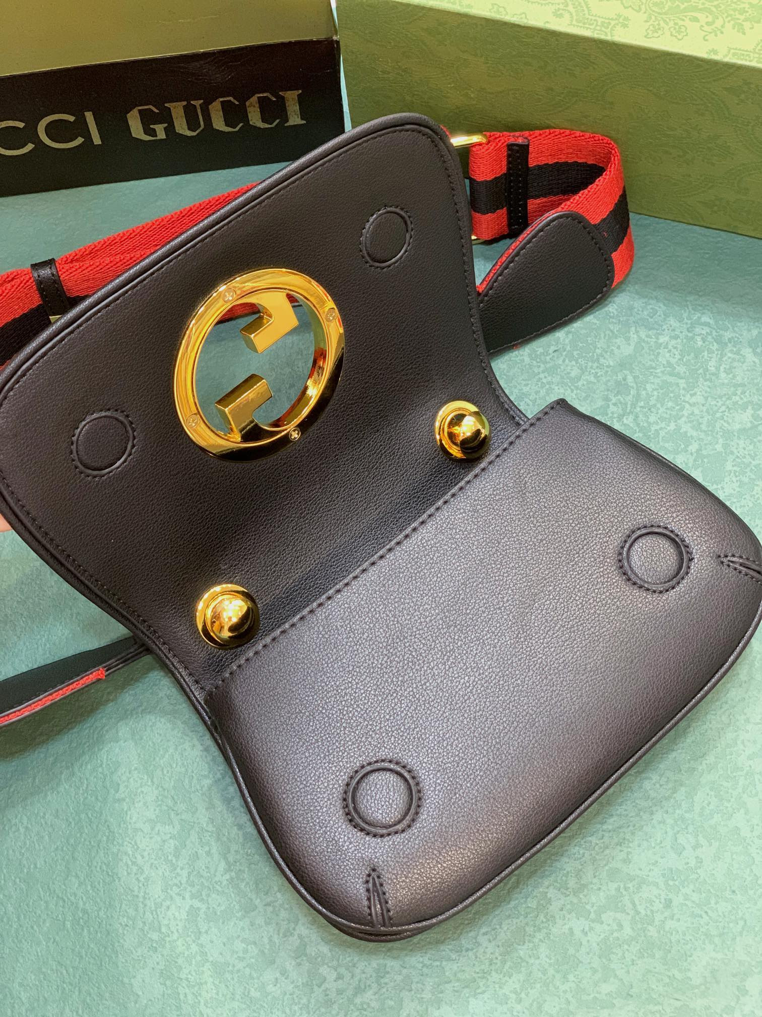 GUCCI BLONDIE MINI BAG BLACK 8.7"W x 5.1"H x 2.2"D