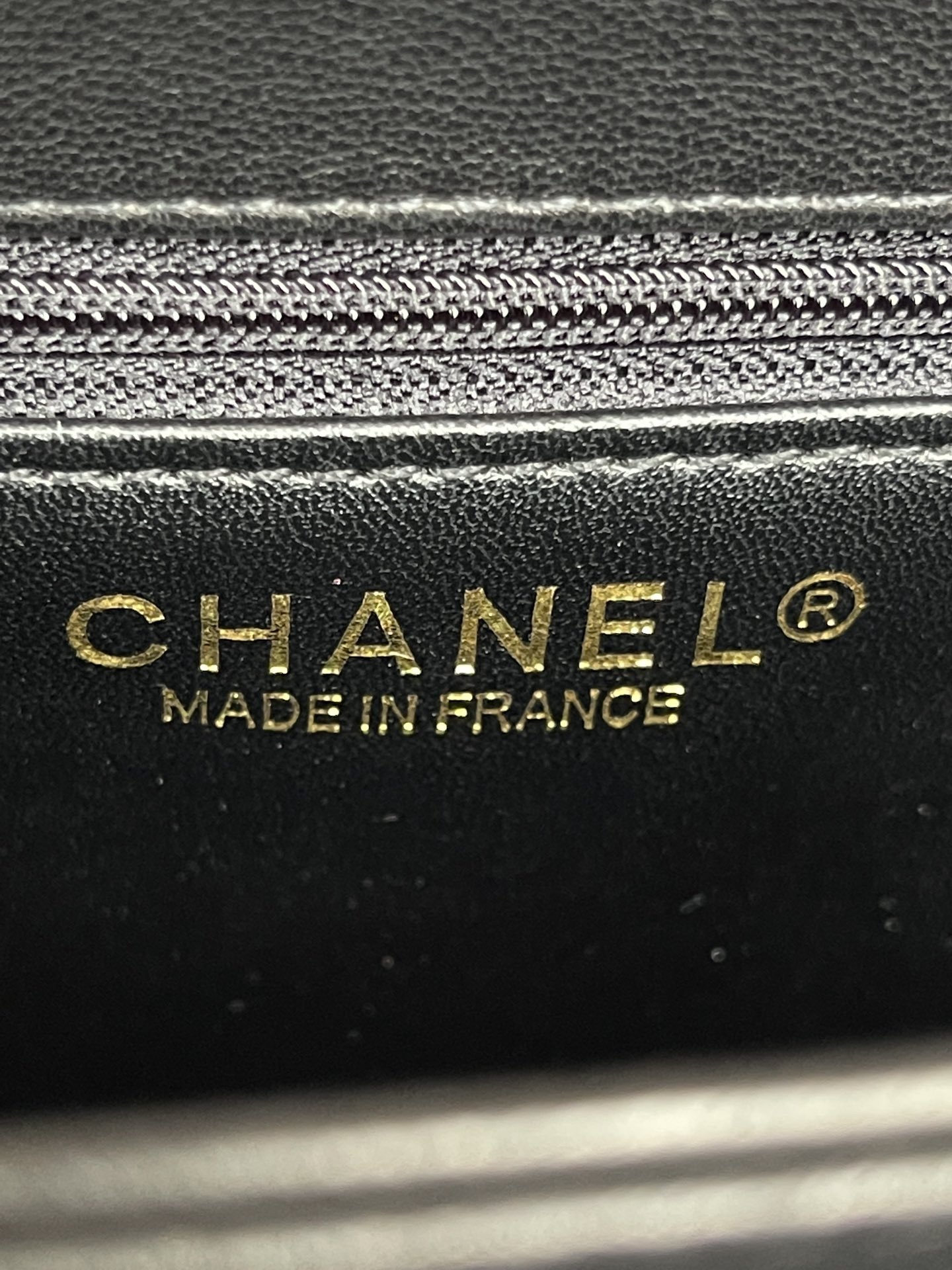 CHANEL FLAP BAG WITH TOP HANDLE 6.6 × 9.8 × 4.7 in