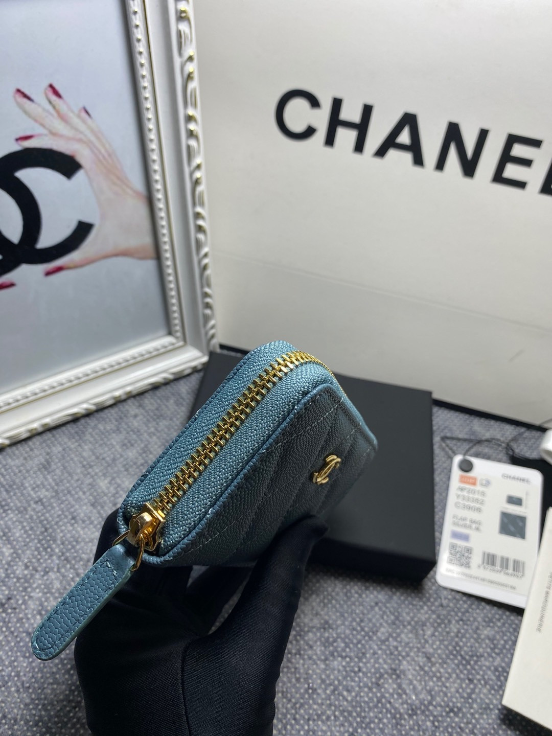 CHANEL ZIPPED COIN PURSE 7.5x 11x 2.5cm