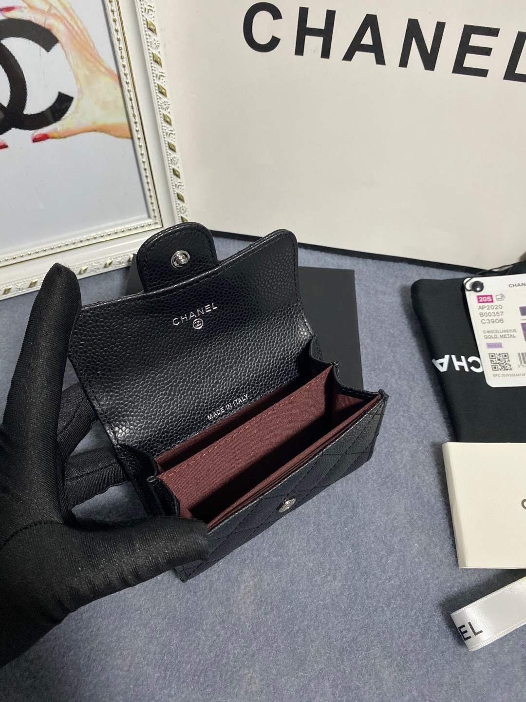 CHANEL FLAP WALLET 12 x 8.5cm