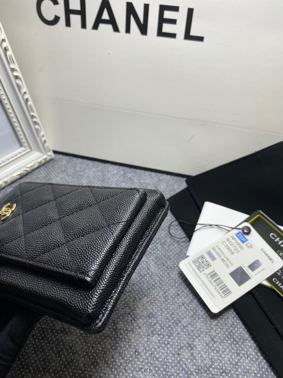 CHANEL LONG ZIPPED WALLET 19-11cm