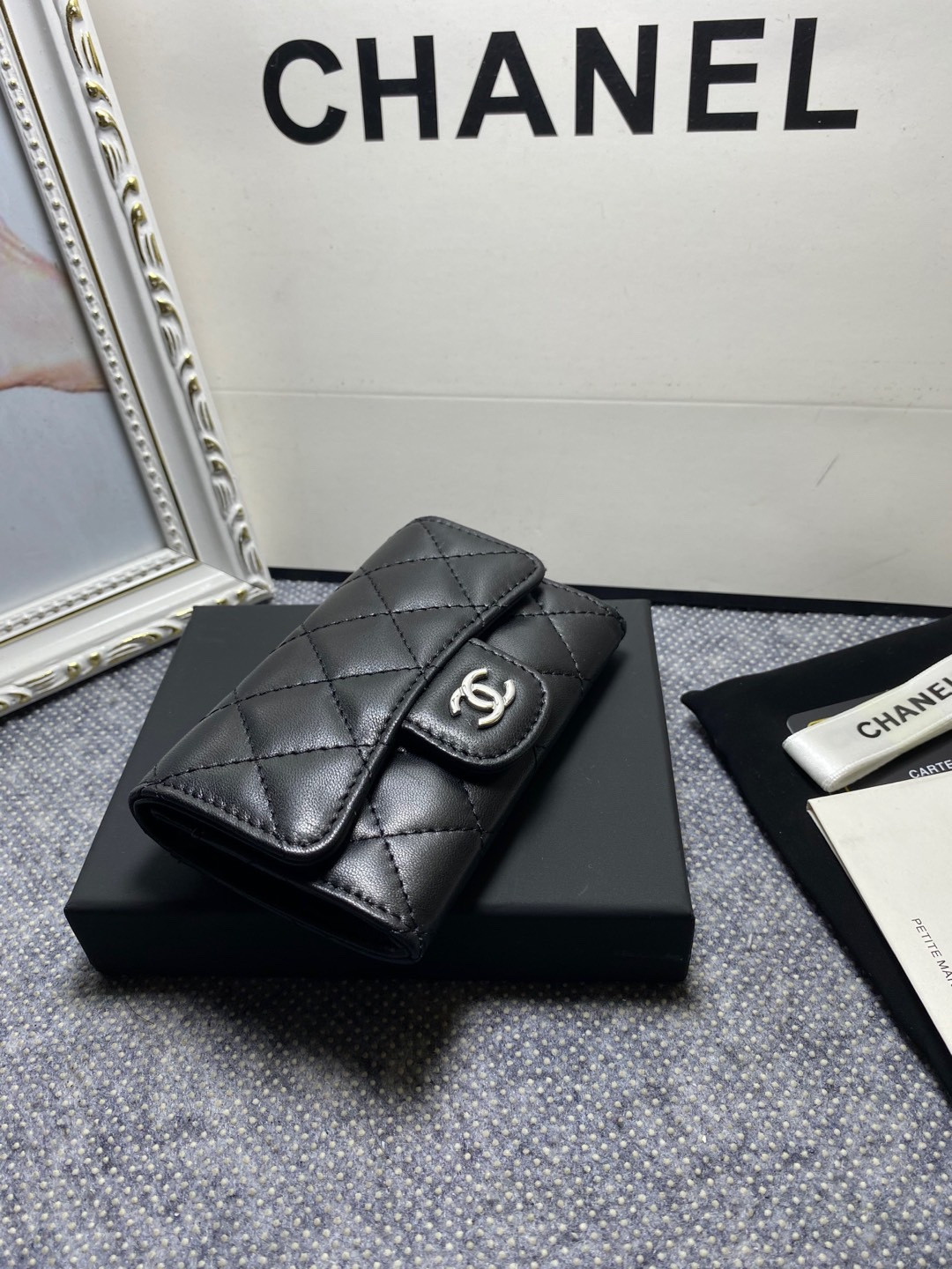 CHANEL CARD HOLDER 11.3 x 7.5 x 2.5 cm
