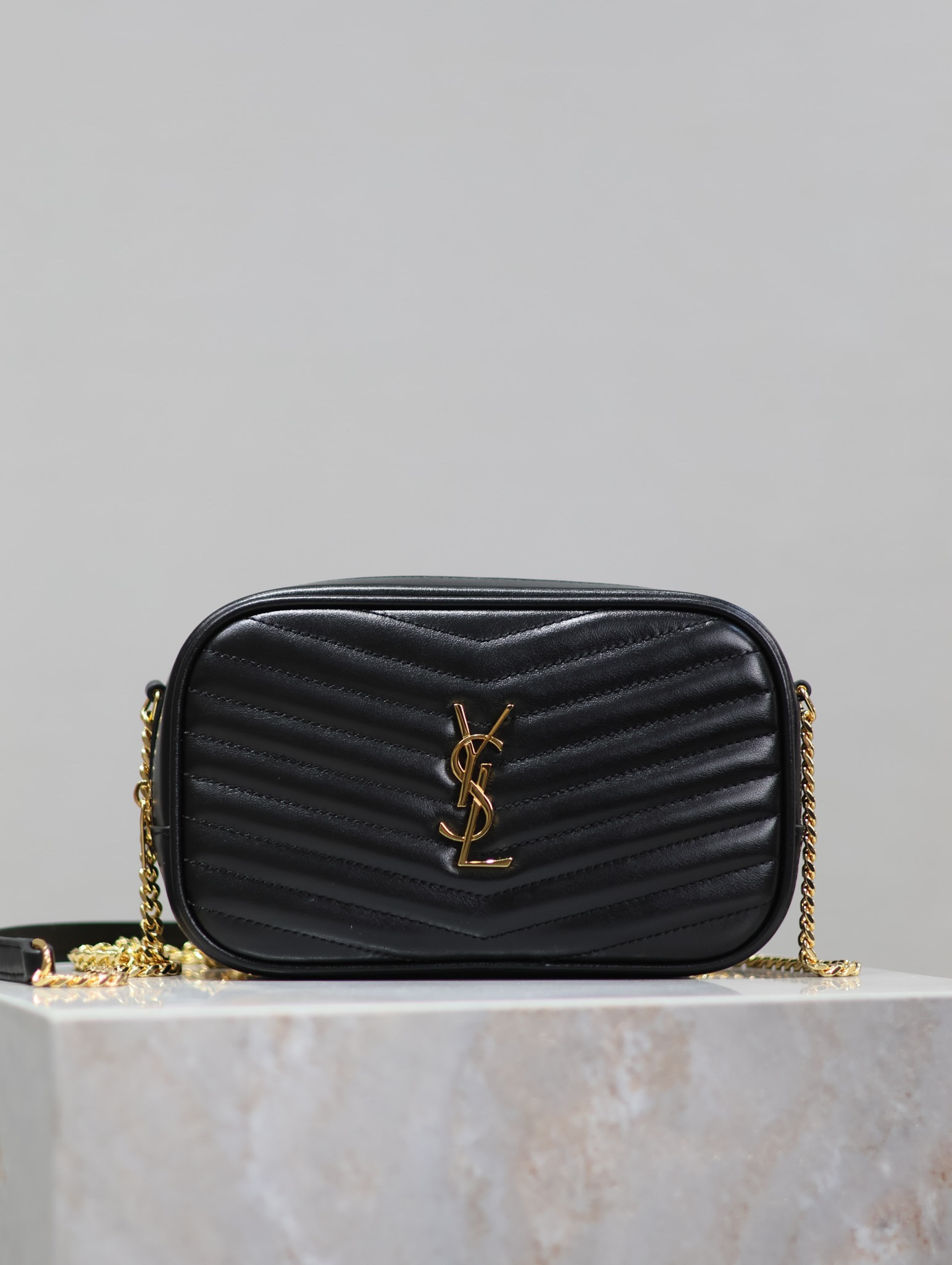 YSL MINI LOU IN QUILTED LEATHER 7.5 X 4.1 X 2 INCHES