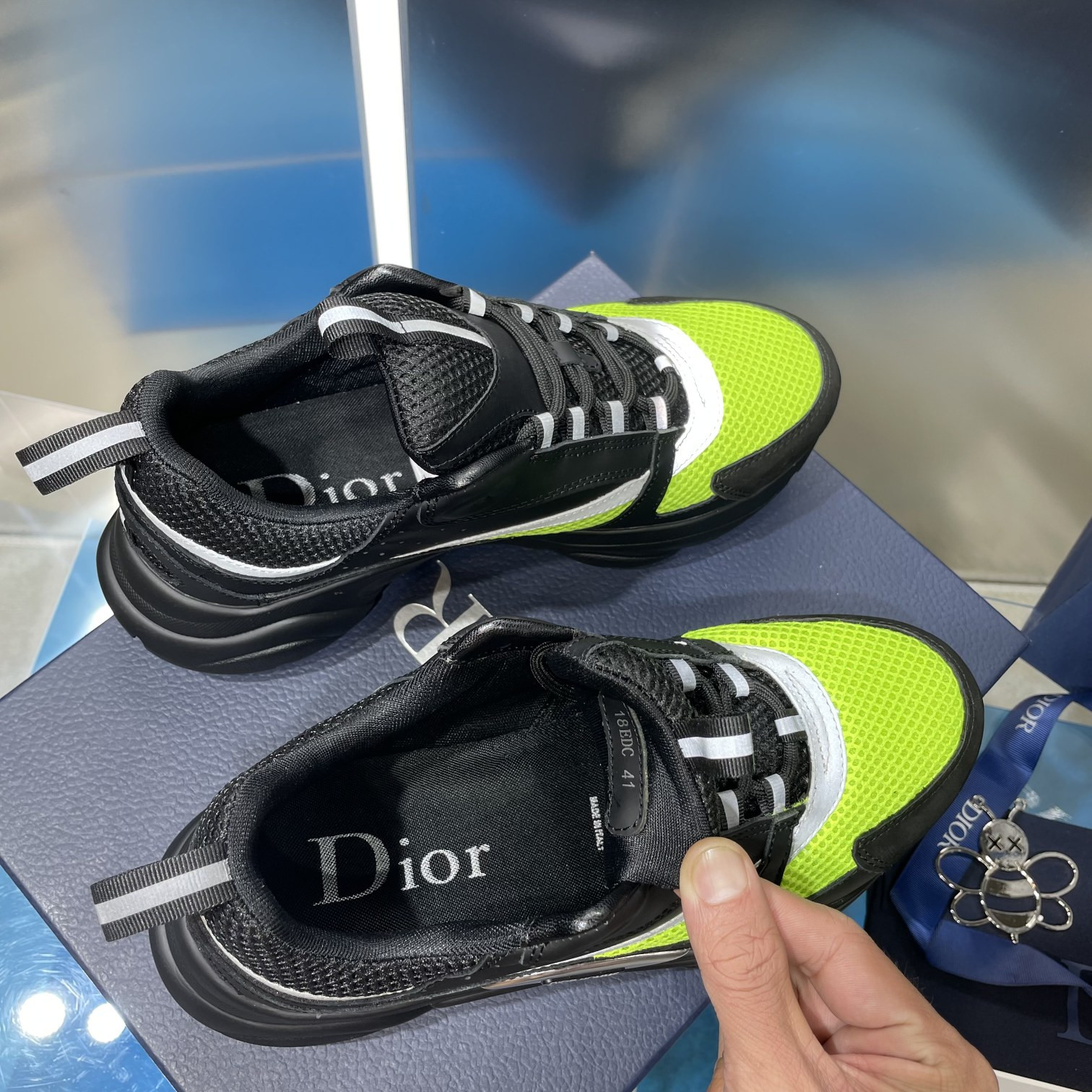 UA Dior B22 black and green Sneaker