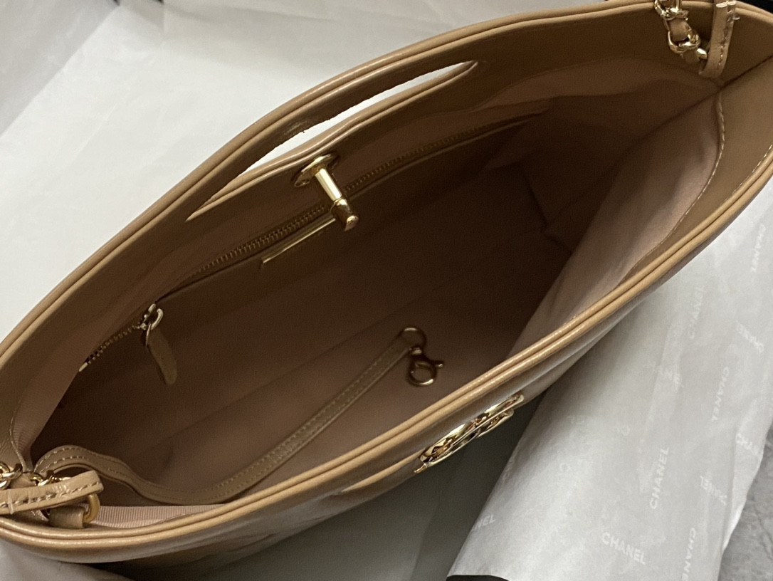 CHANEL SHOPPING BAG Shiny Lambskin & Gold-Tone Metal 11.7 × 11.3 × 3.5 in