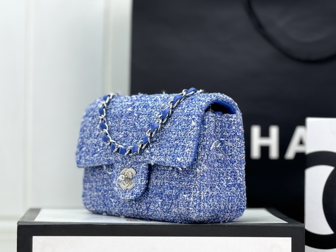 CHANEL MINI CLASSIC 11.12 HANDBAG  Tweed & Silver-Tone Metal 4.7 × 7.8 × 2.3 in