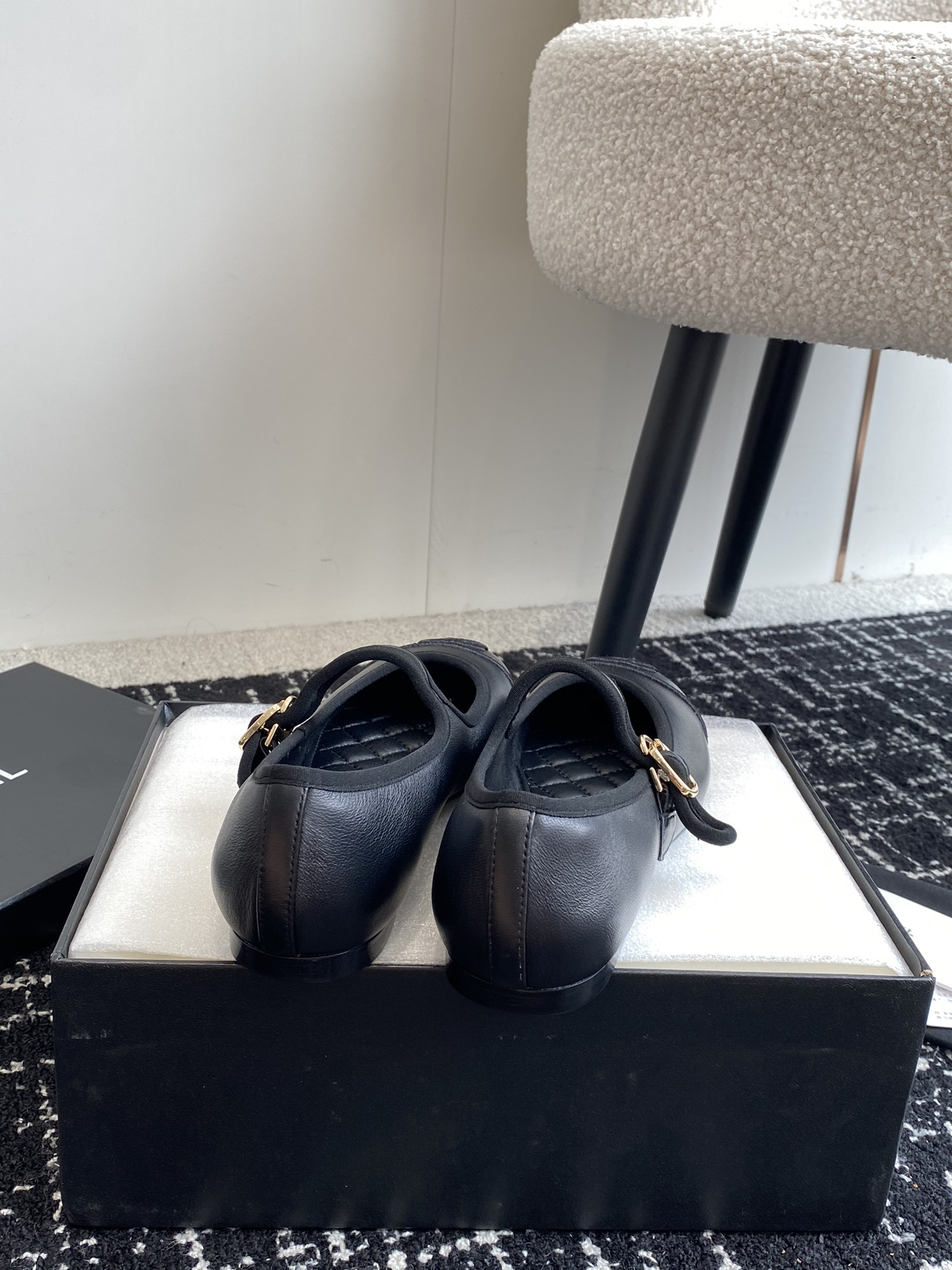 UA CHANEL MARY JANES Lambskin Black