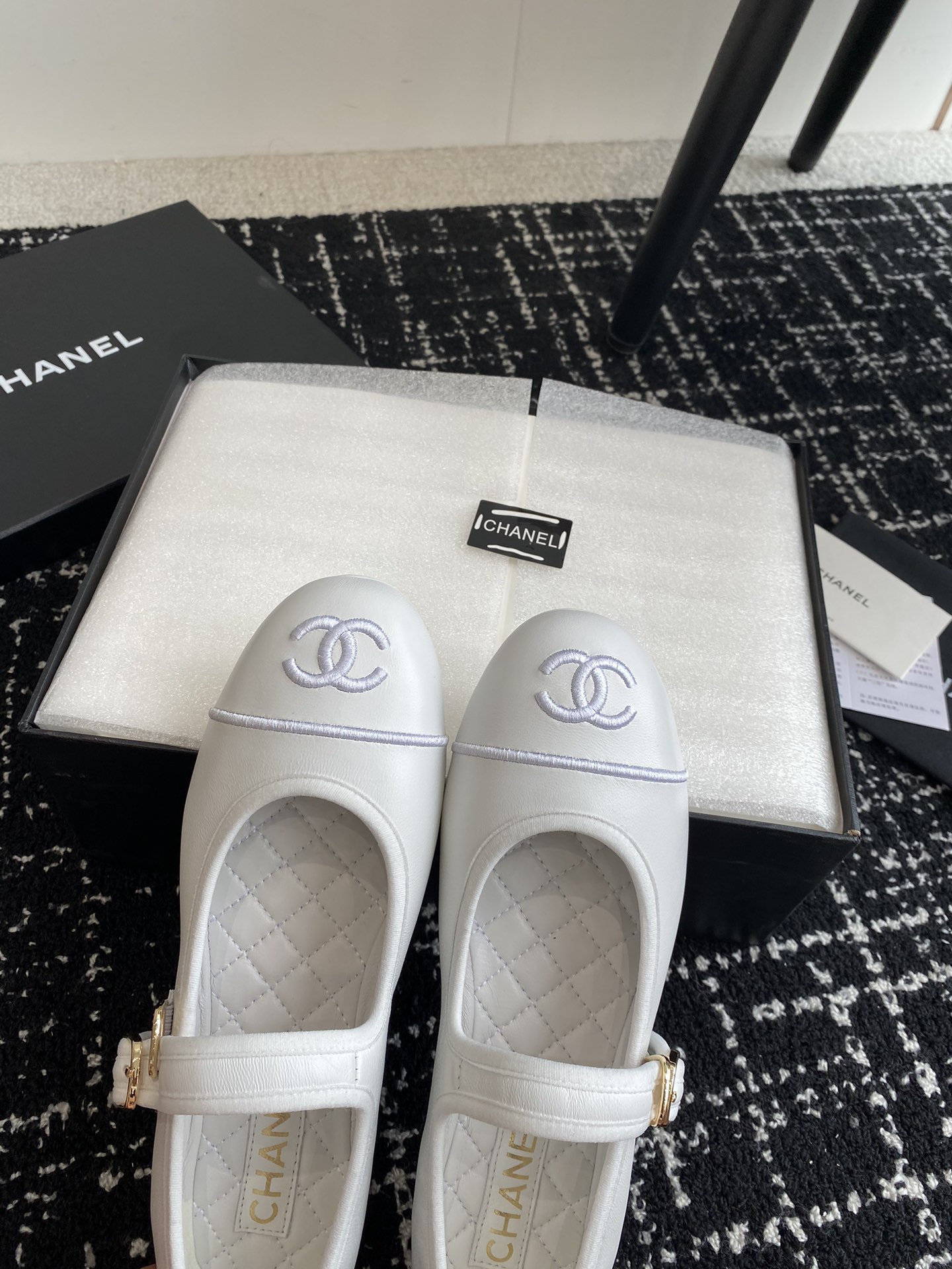 UA CHANEL MARY JANES Lambskin White