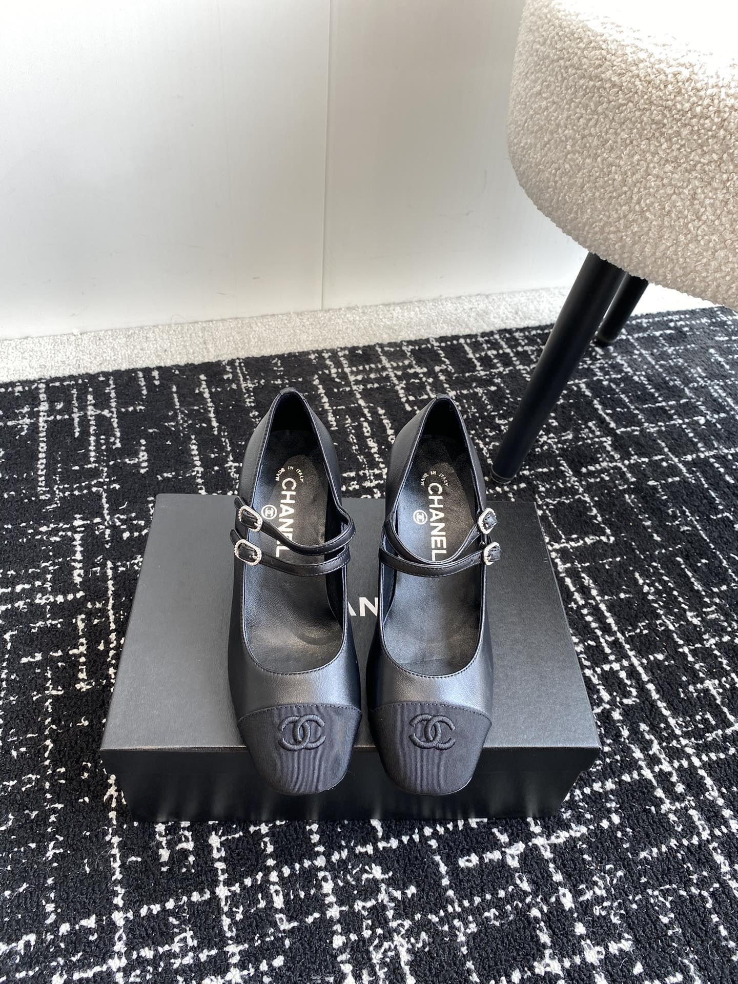 UA CHANEL MARY JANES Lambskin & Grosgrain