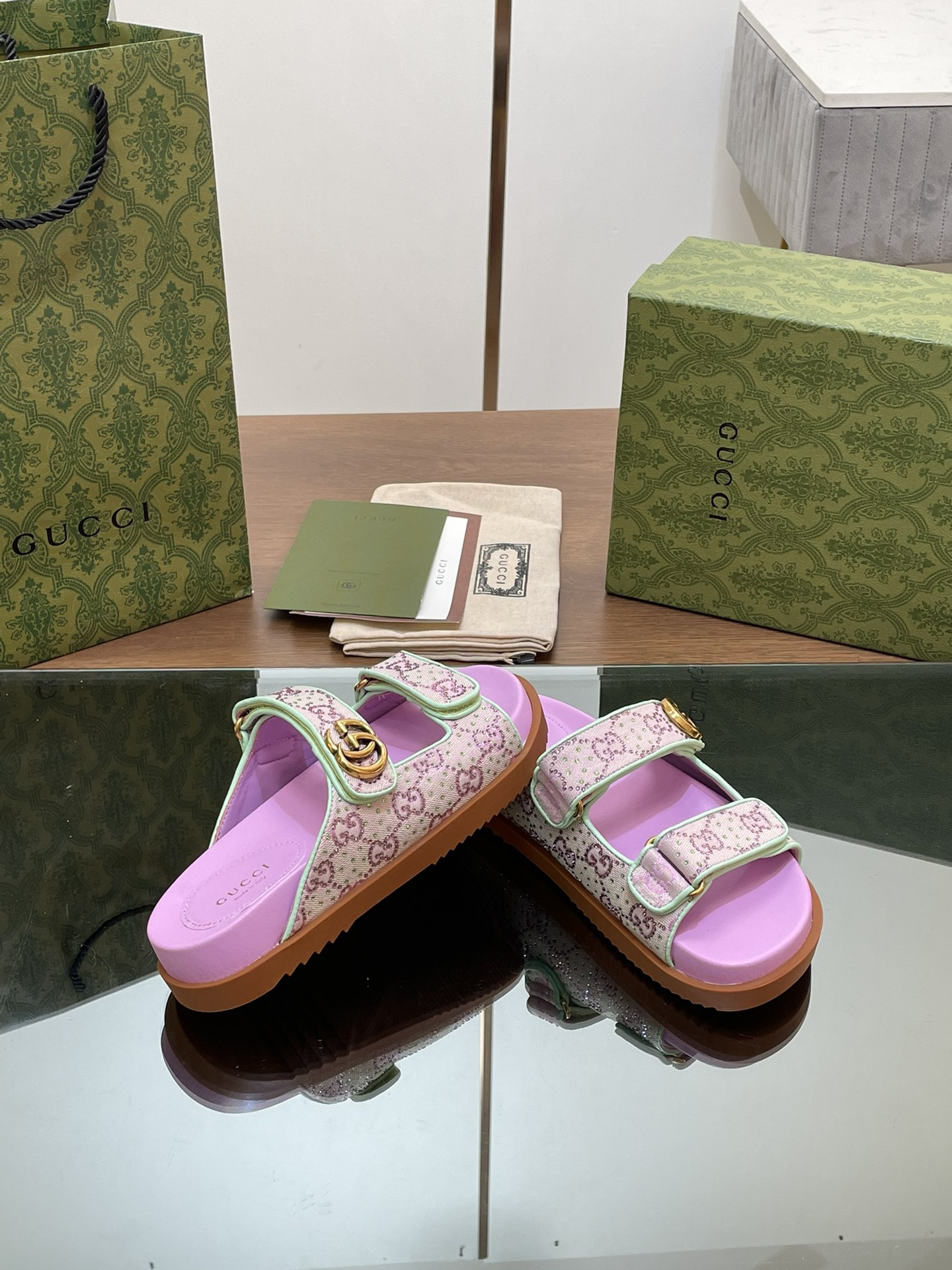UA GUCCI WOMEN
