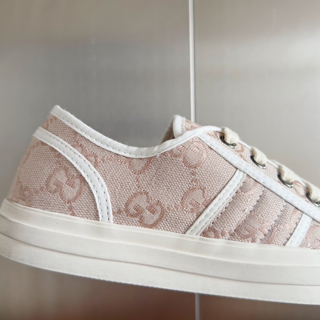 UA GUCCI GG SNEAKER