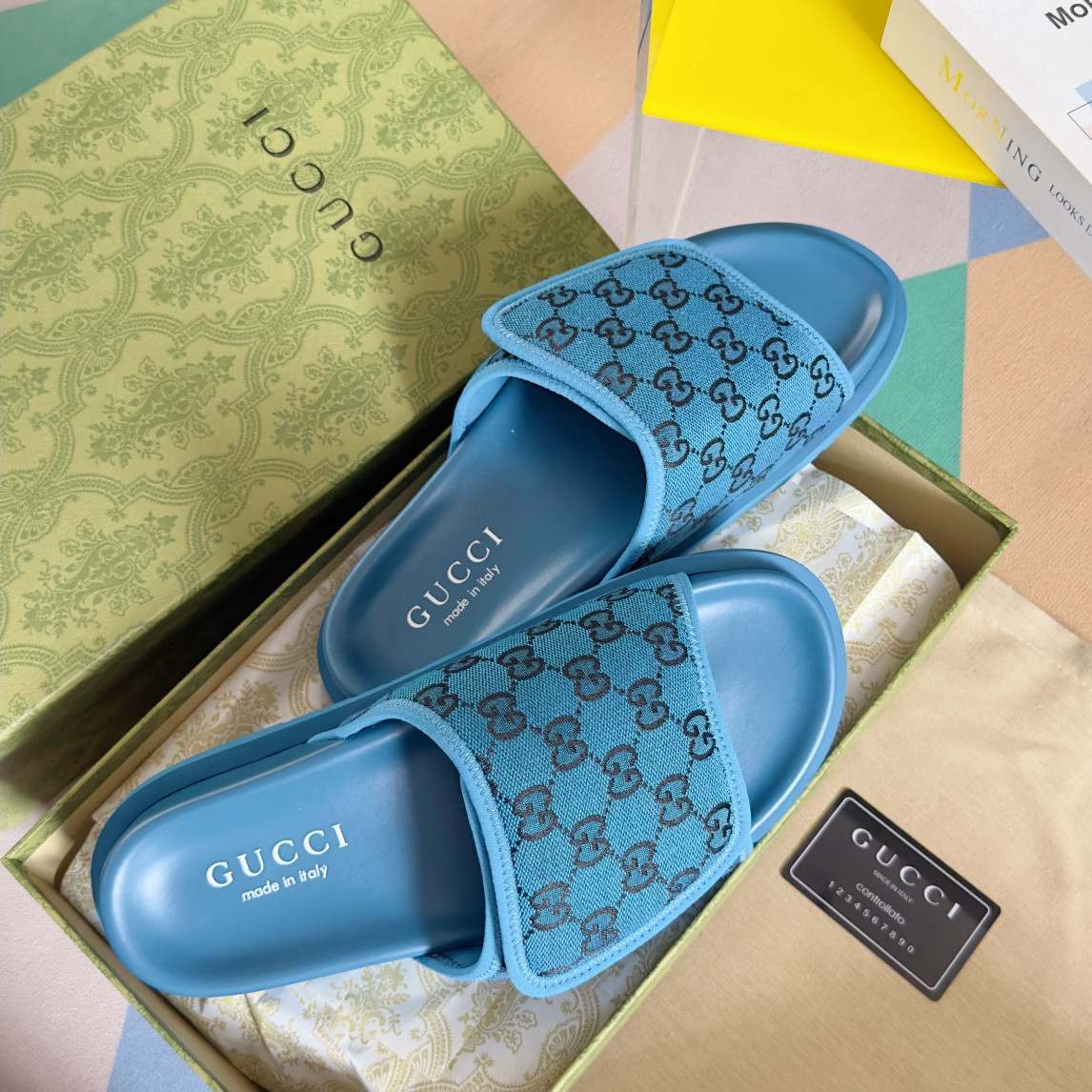 UA GUCCI GG SLIDE SANDAL