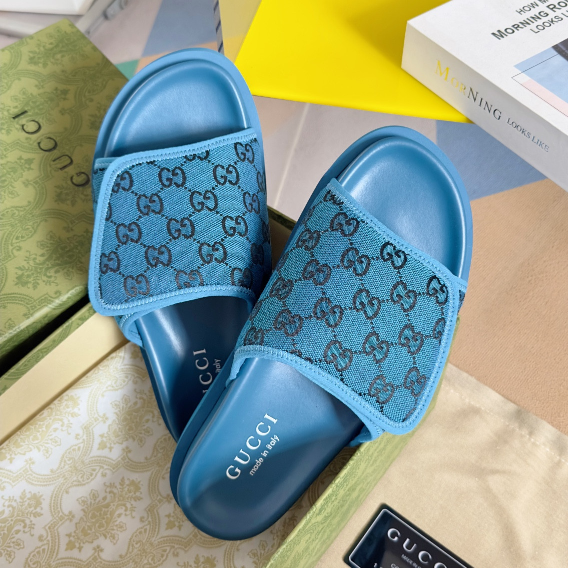 UA GUCCI GG SLIDE SANDAL