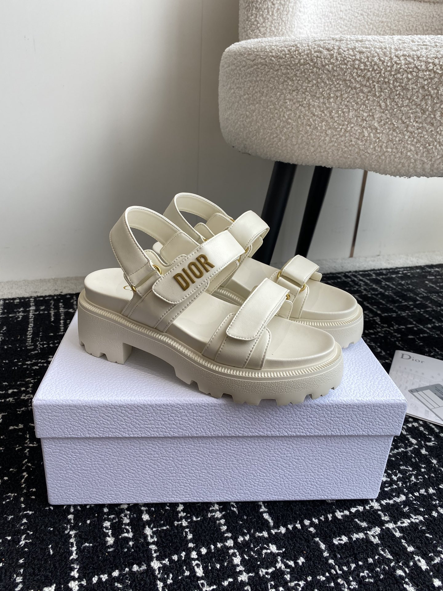 UA Dioract Platform Sandal White
