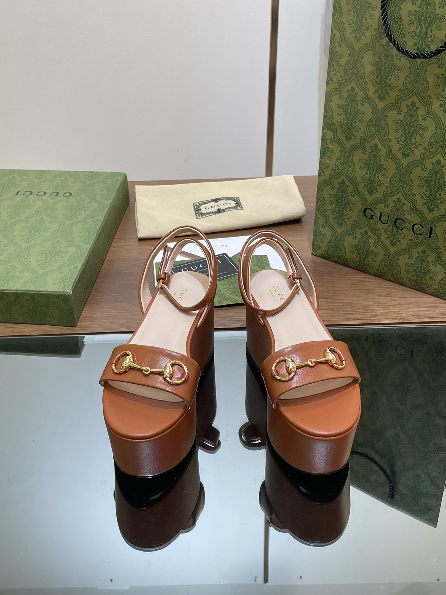UA GUCCI WOMEN