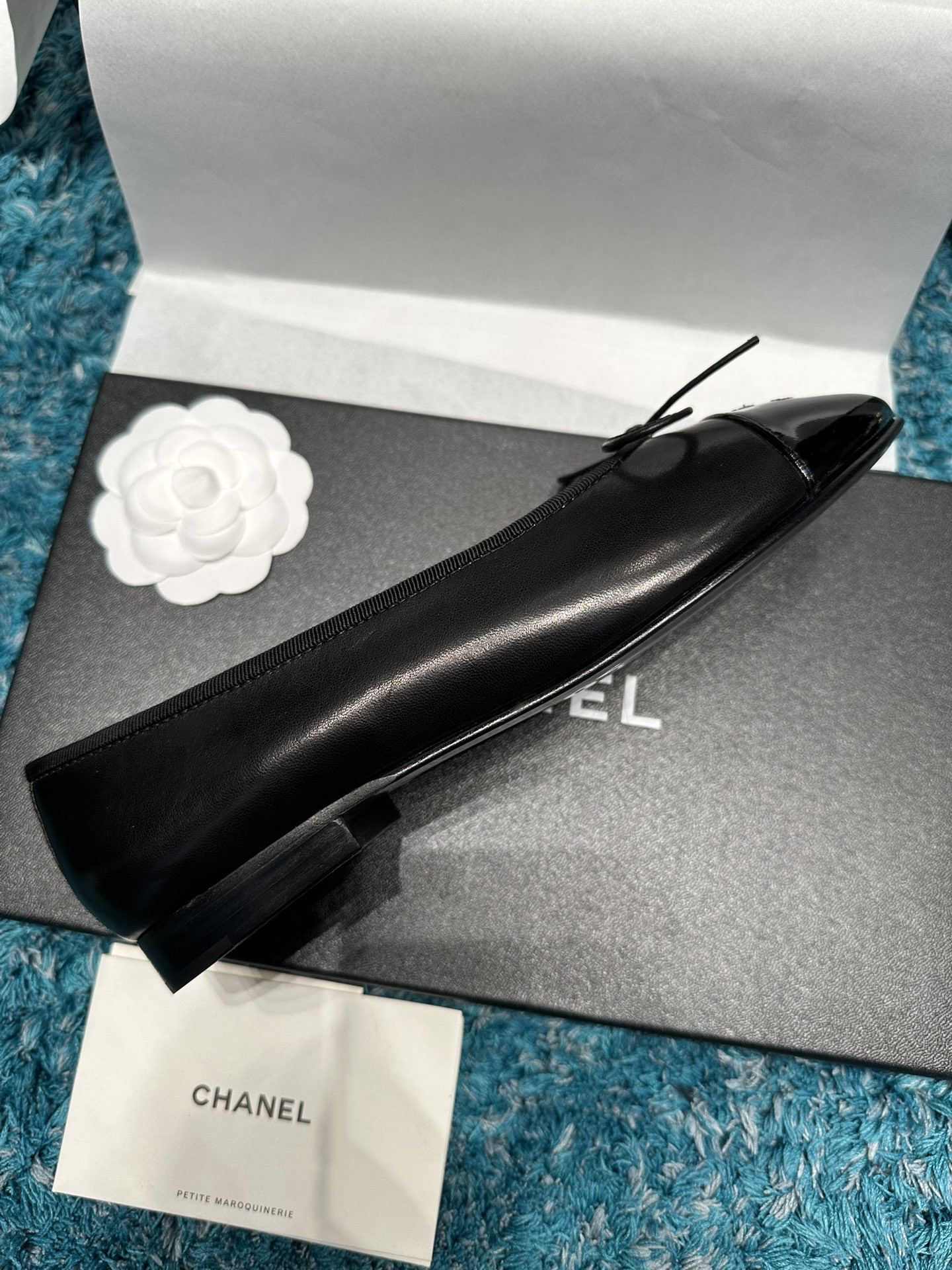 UA CHANEL BALLET FLATS