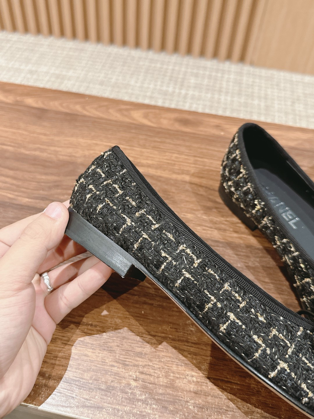 UA CHANEL BALLET FLATS