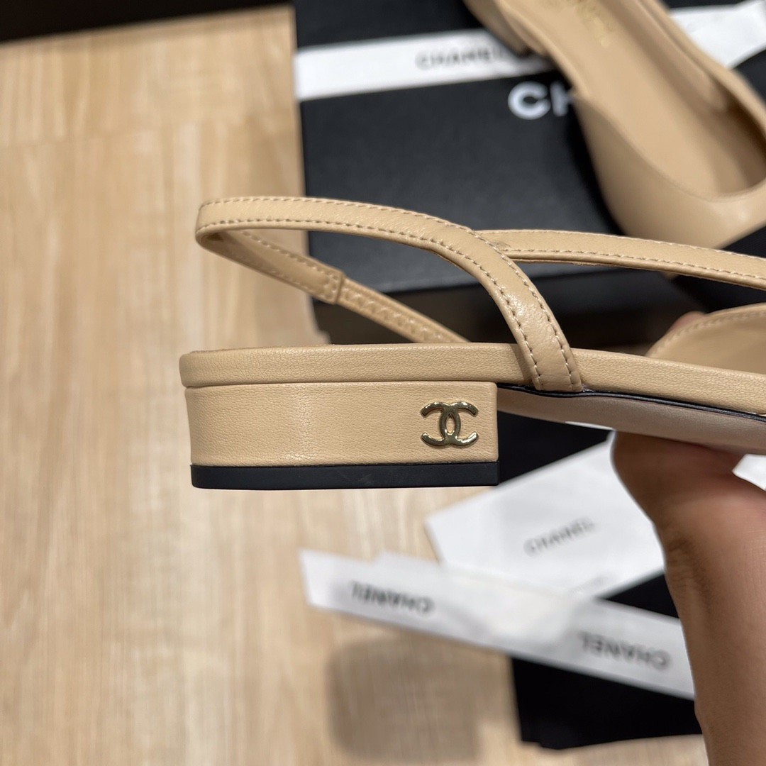 UA CHANEL SLINGBACKS FLAT