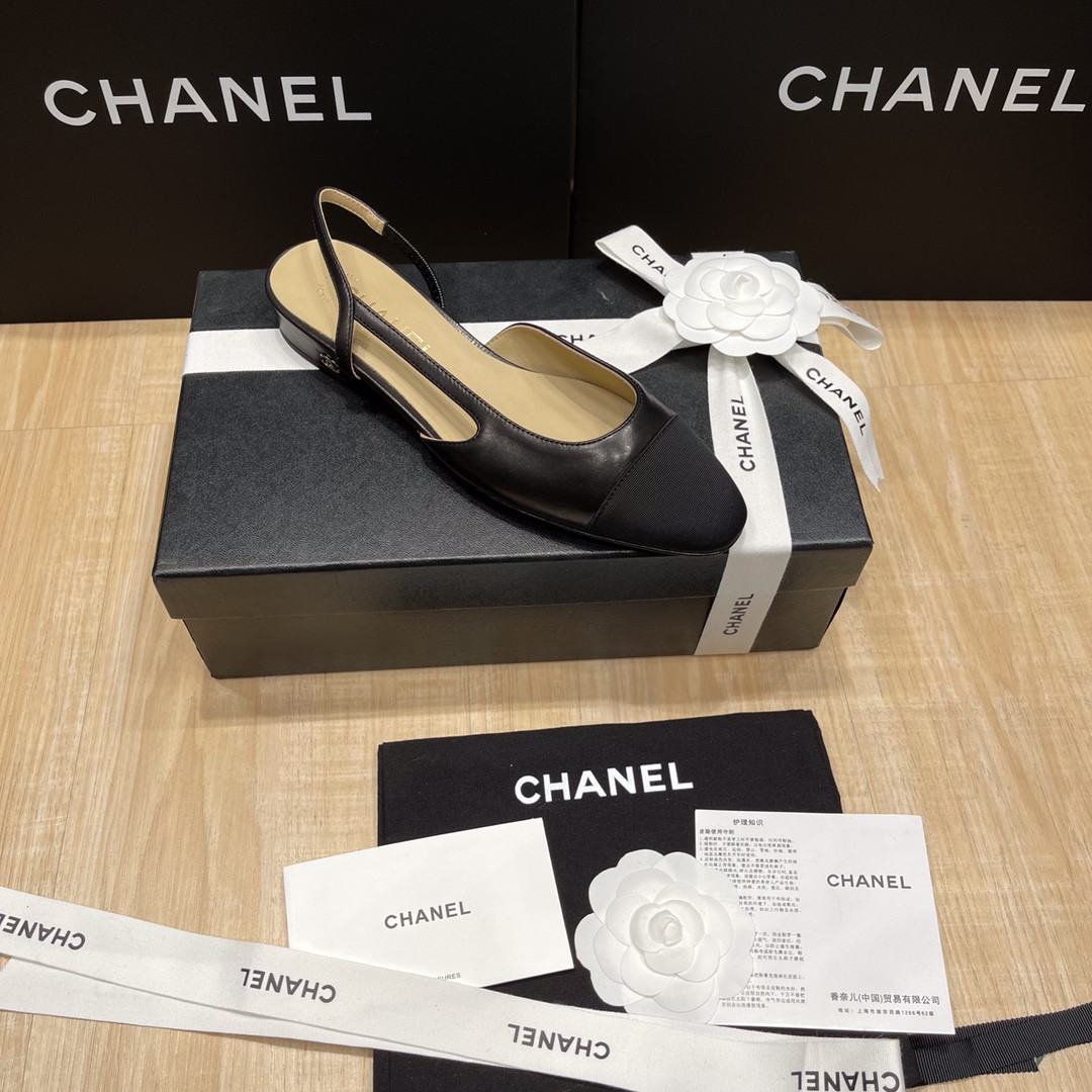 UA CHANEL SLINGBACKS FLAT