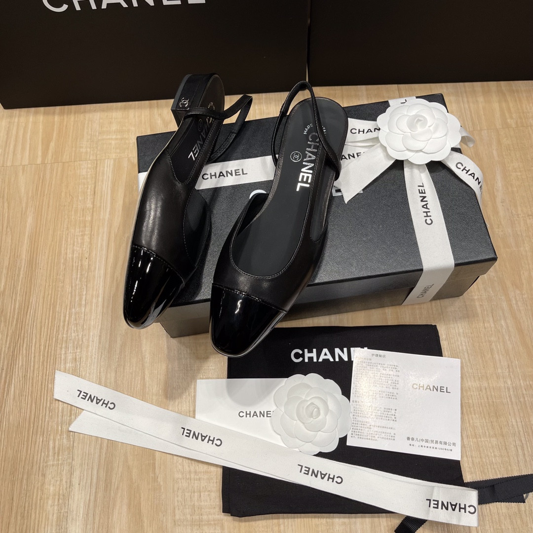 UA CHANEL SLINGBACKS FLAT