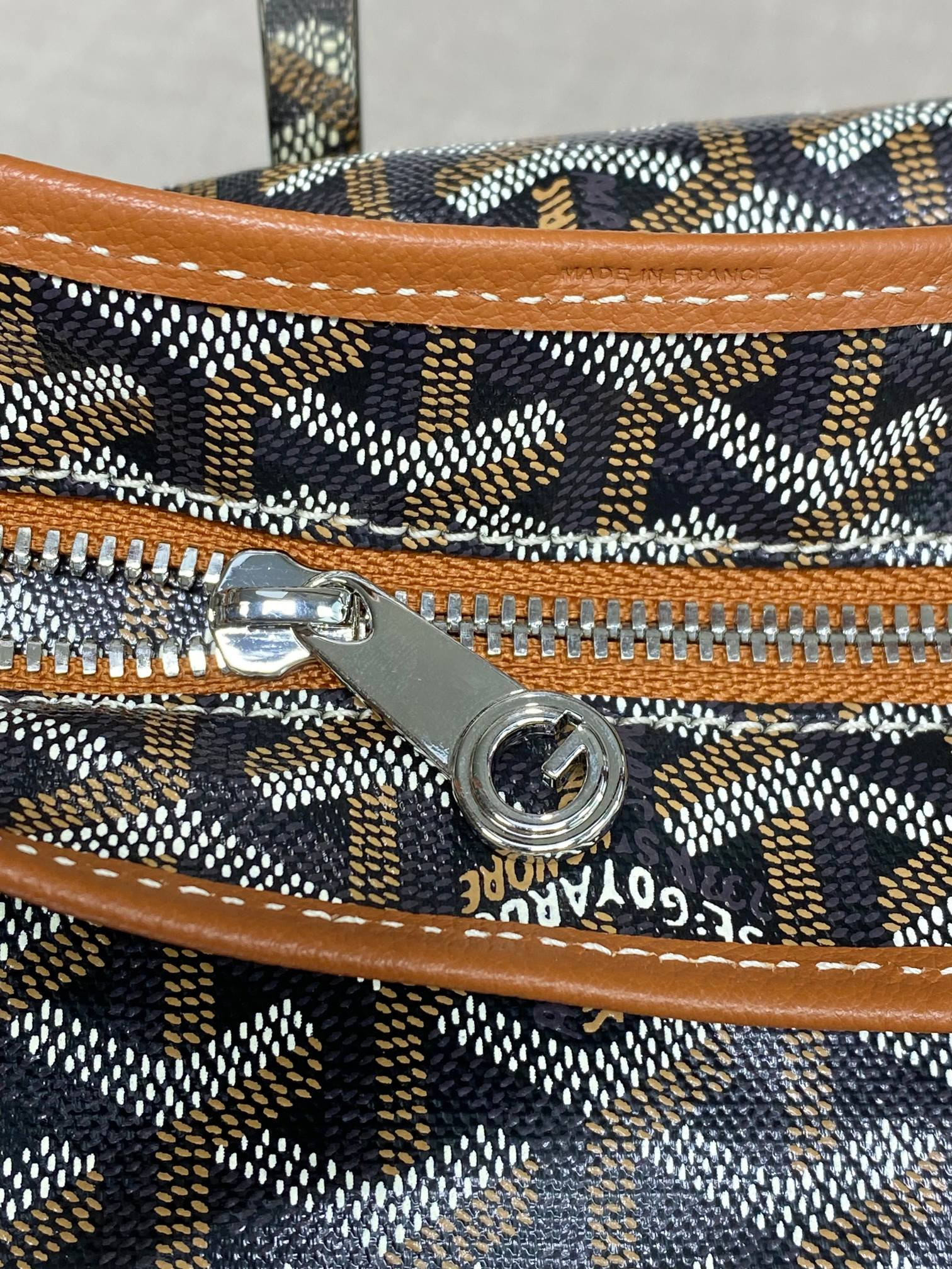 Goyard BOHEME HoBo 27 cm x 15 cm x 42 cm
