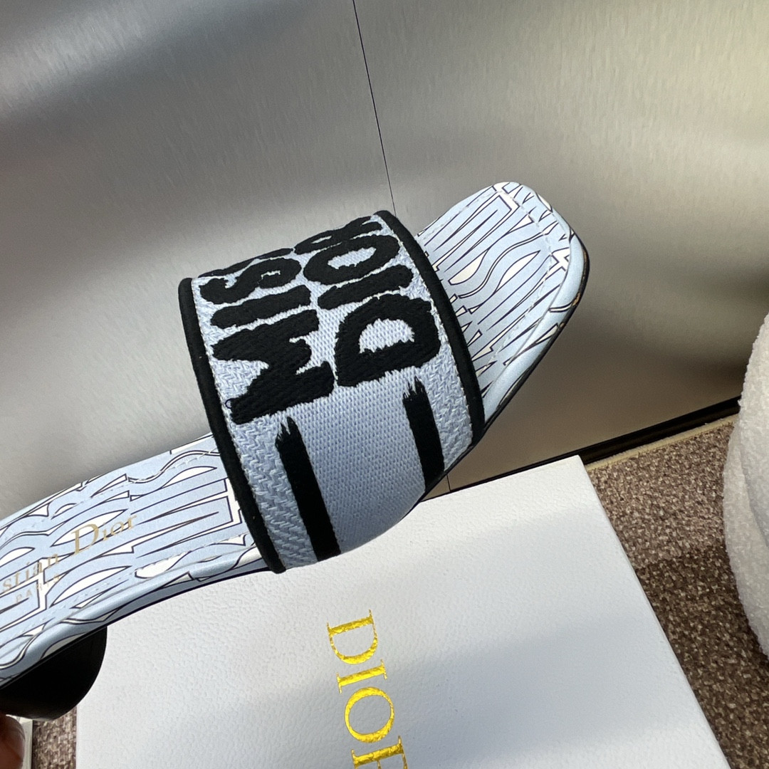 UA Dior Dway Heeled Slide