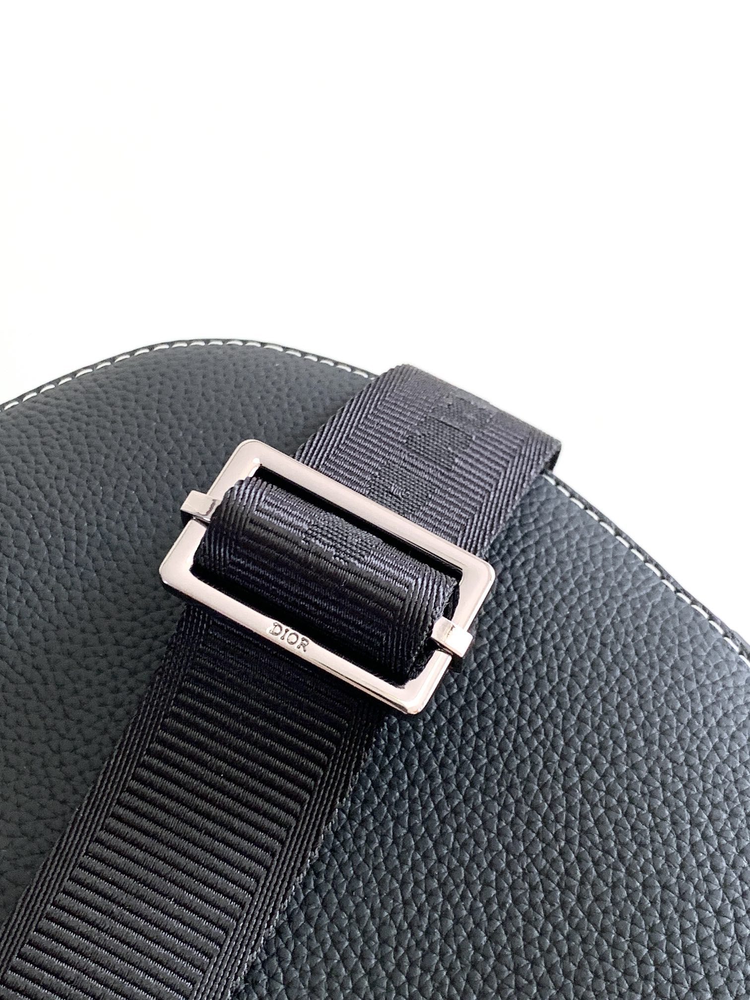 Dior Saddle Messenger Bag 24 x 16.5 x 5.5 cm