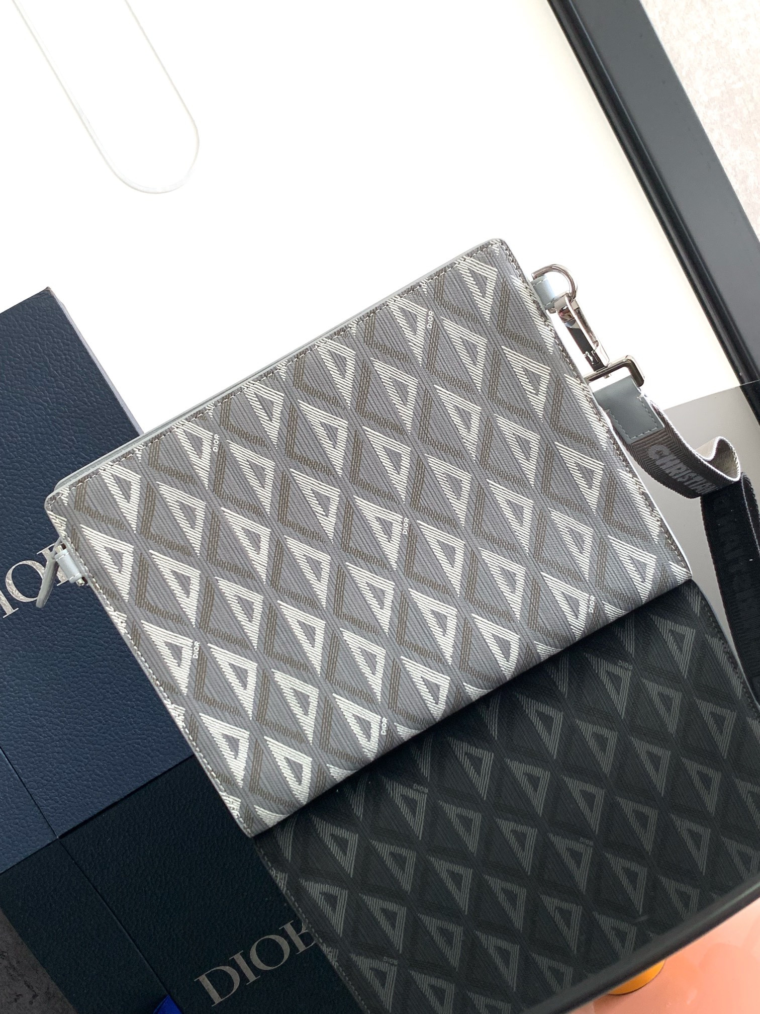 Dior A5 Triangle Pouch 27 x 19.5 x 6 cm