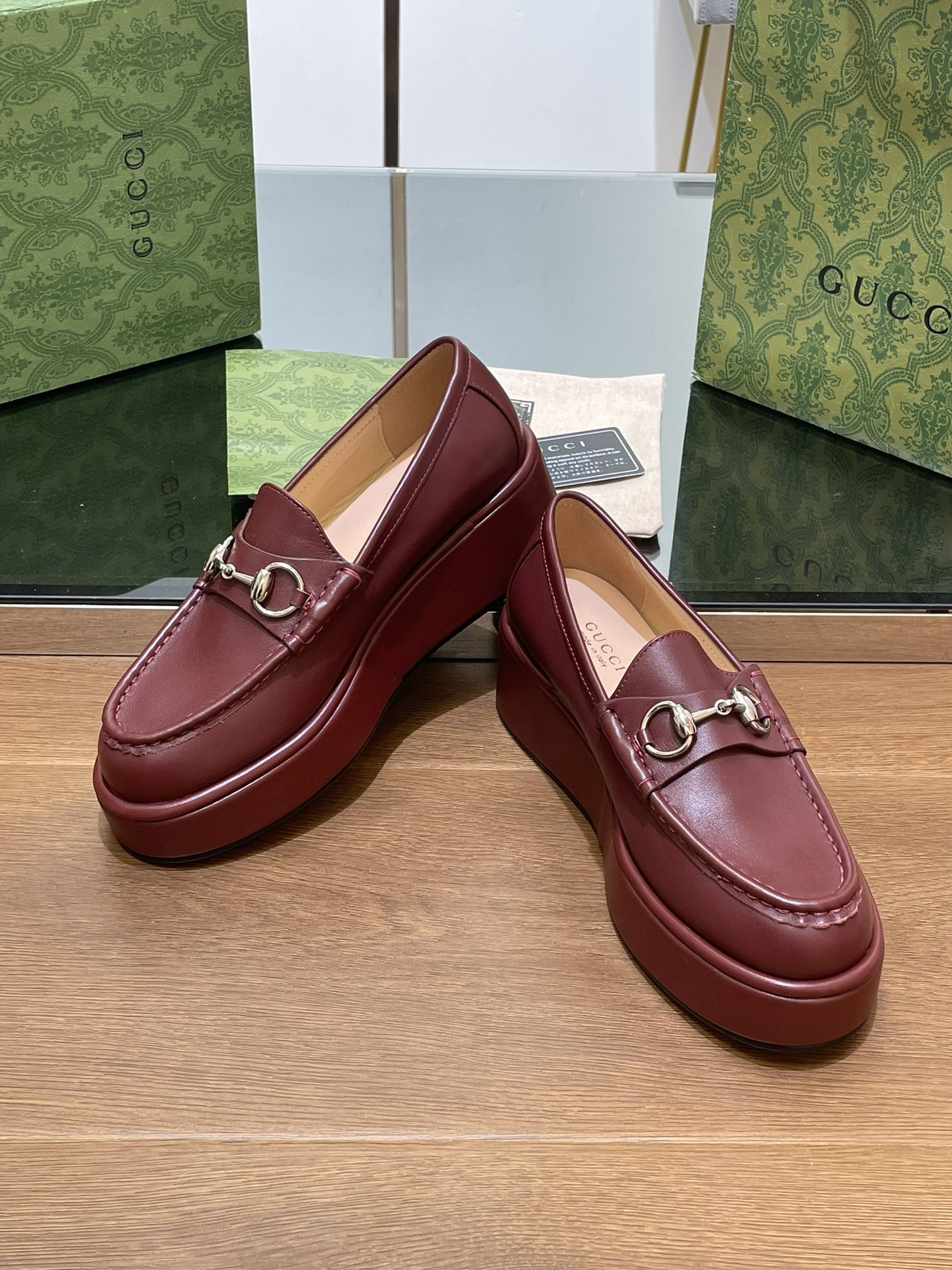 UA GUCCI HORSEBIT WEDGE LOAFER
