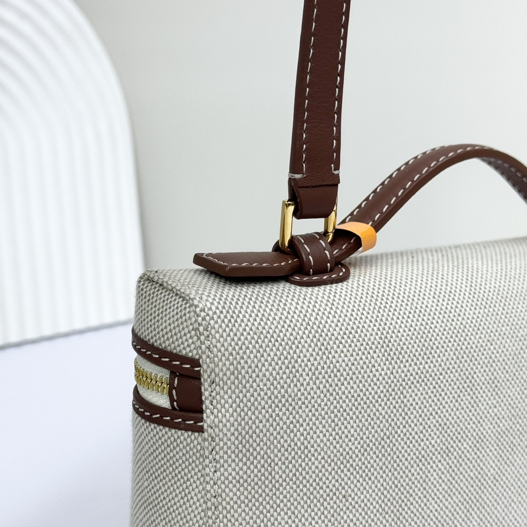 Loro Piana Extra Pocket L19  Cotton, Linen 11 x 19 x 6.5 cm