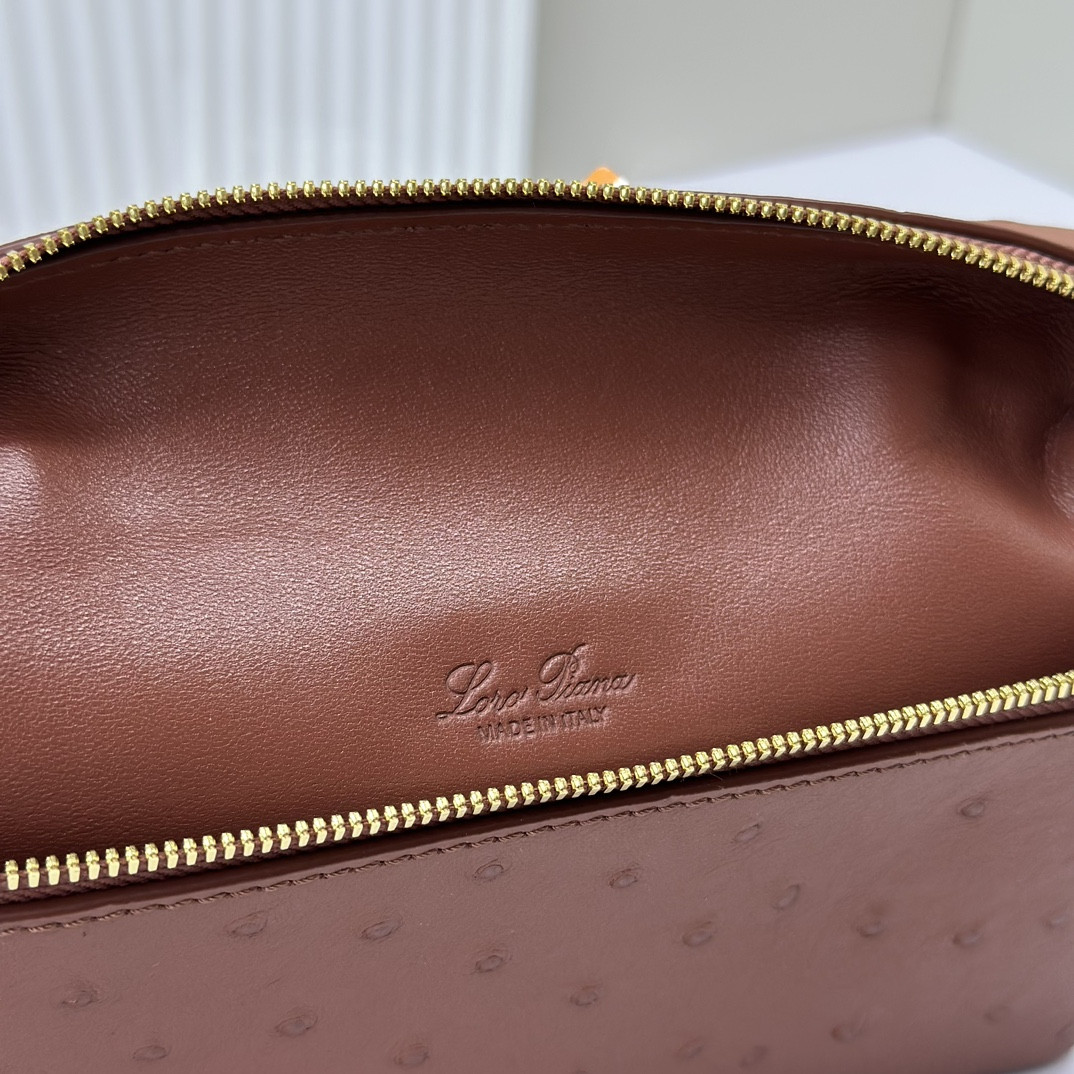 Loro Piana Extra Pocket L19 Ostrich-grained Leather 11 x 19 x 6.5 cm