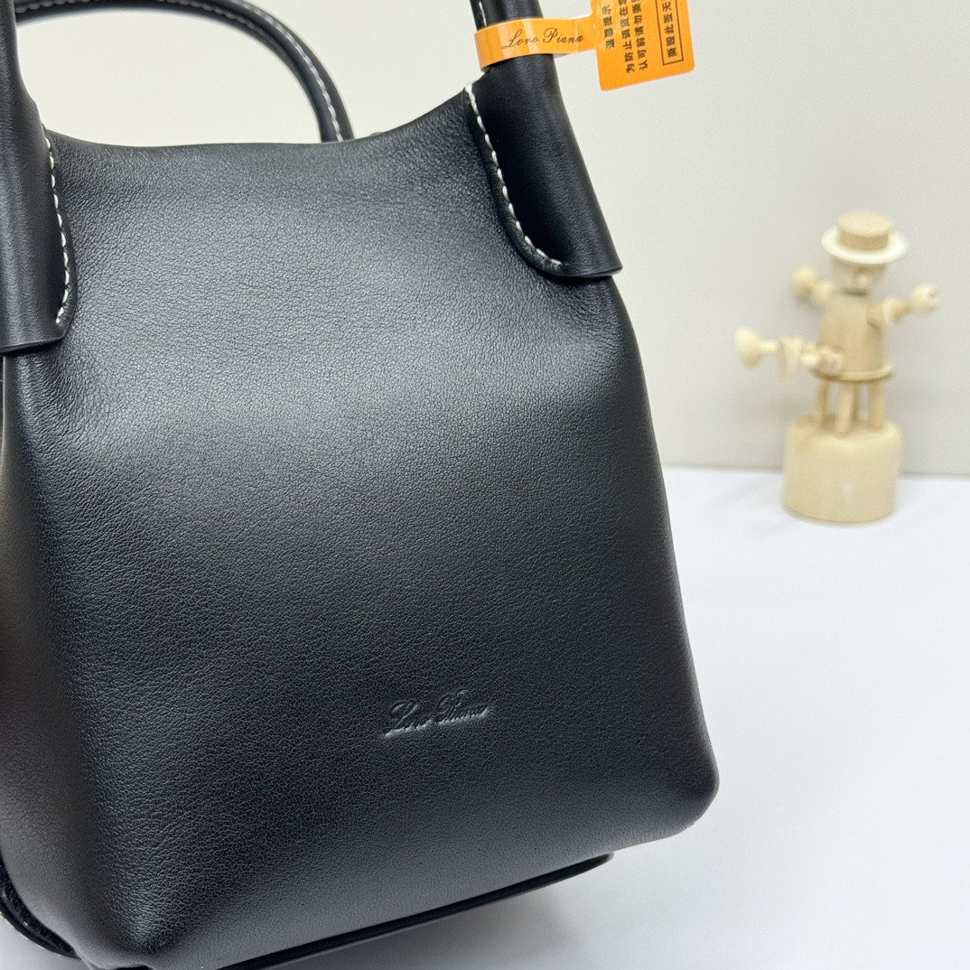 Loro Piana Micro Bale bag Smooth Calfskin 23 x 16 x 14 cm