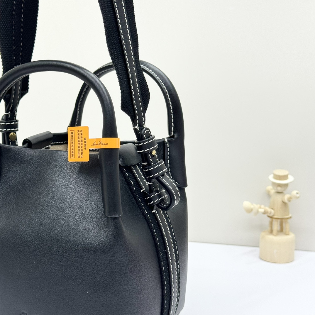 Loro Piana Micro Bale bag Smooth Calfskin 23 x 16 x 14 cm