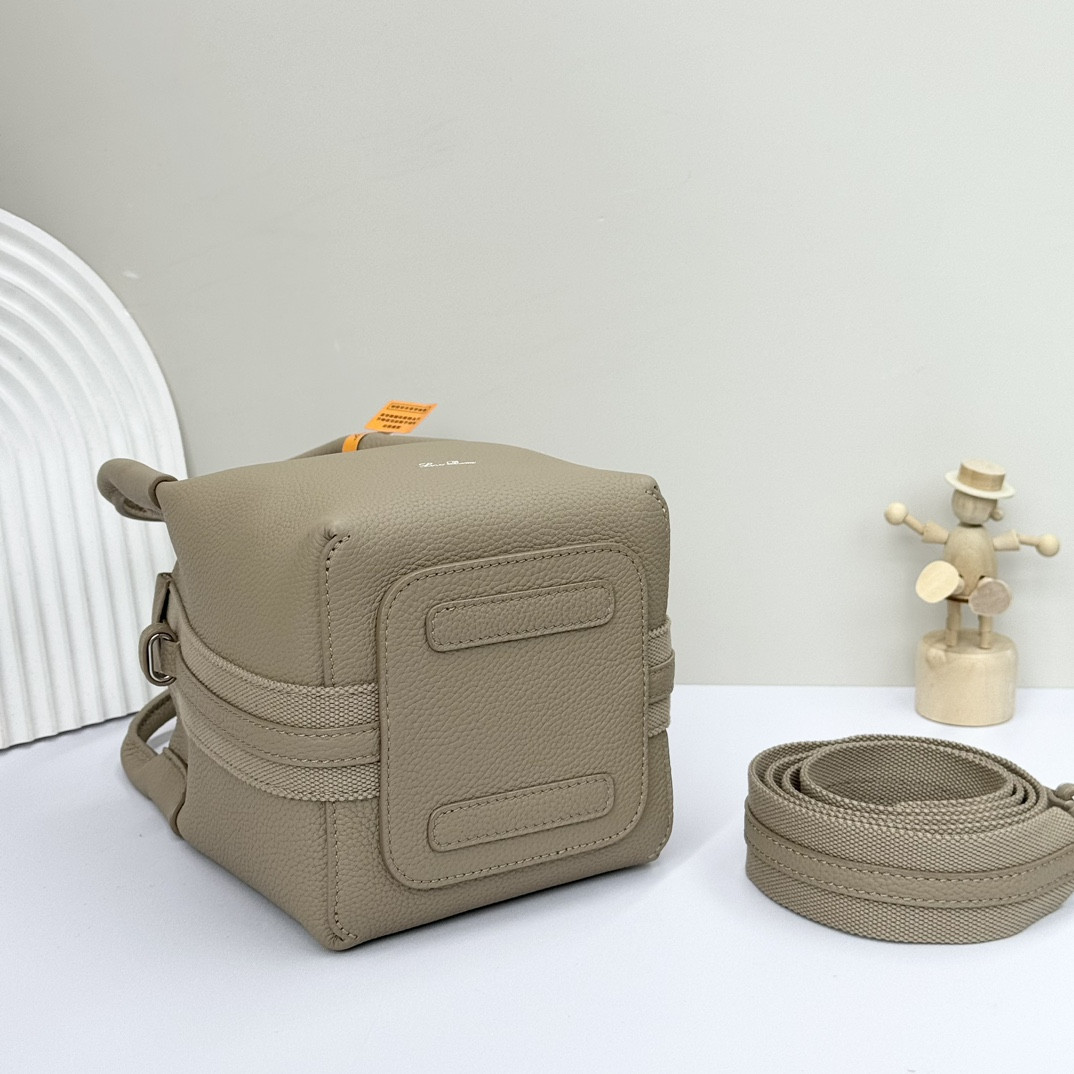 Loro Piana Micro Bale bag Grained Calfskin 23 x 16 x 14 cm