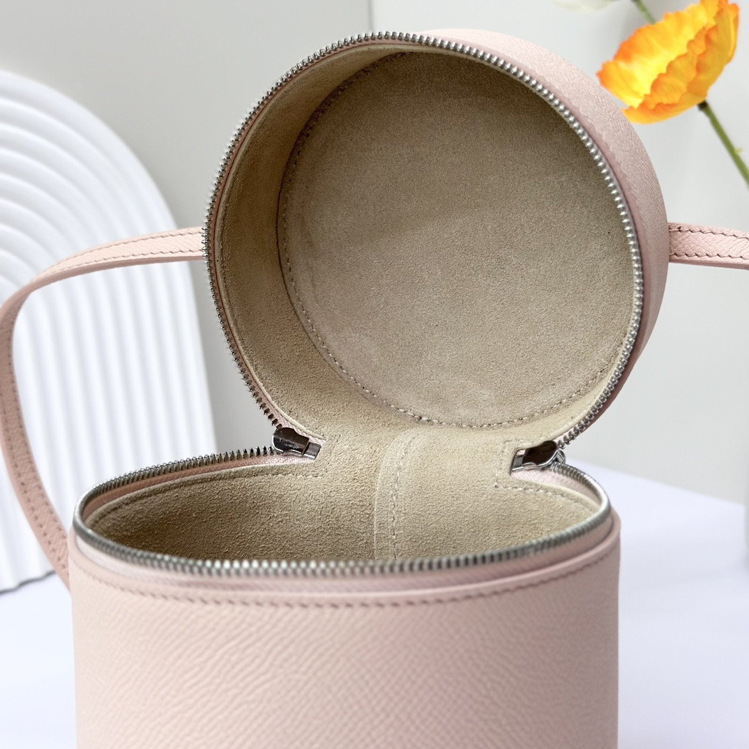 Loro Piana Extra Case Textured Calfskin 12 x16 x12cm