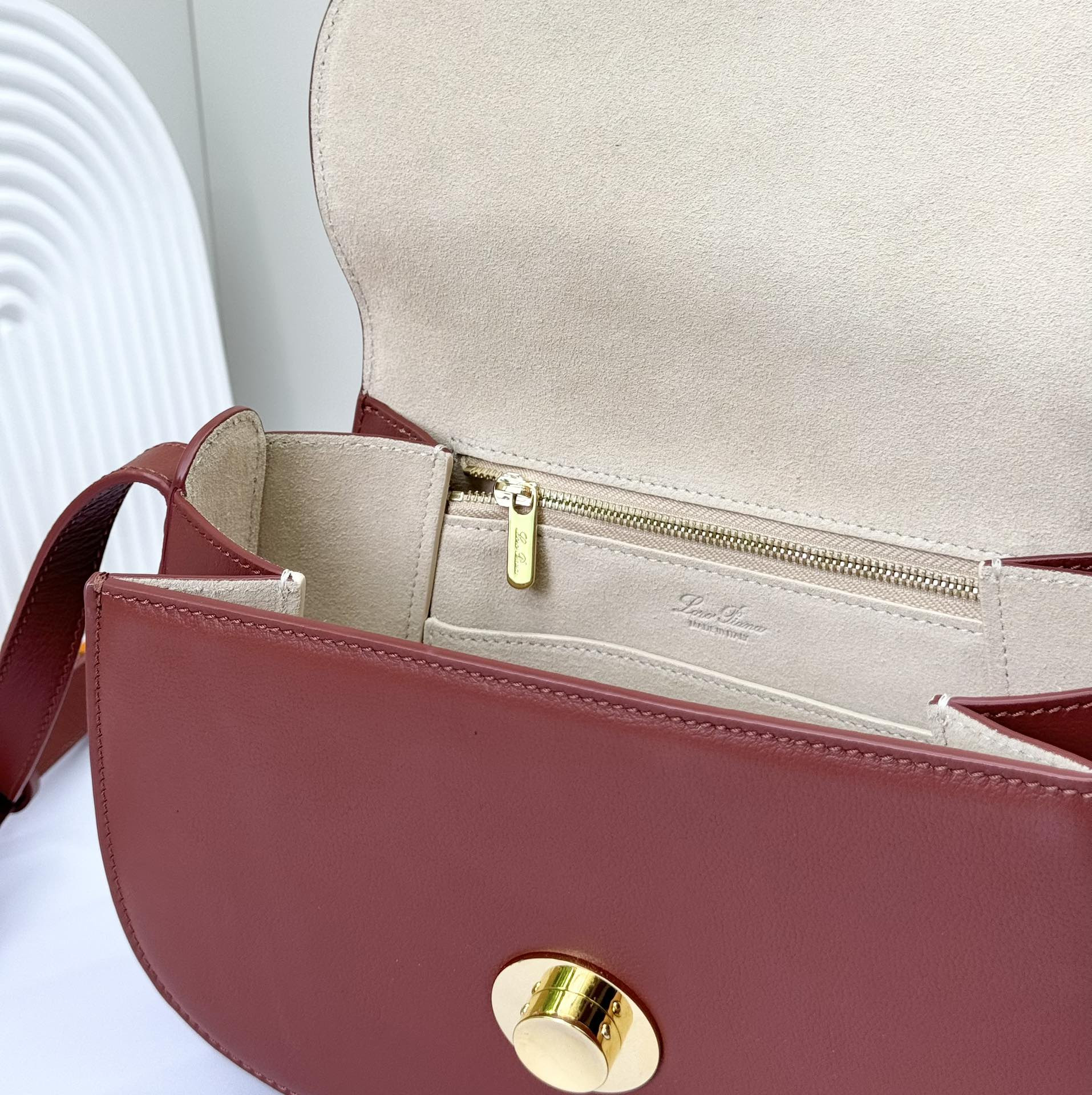 Loro Piana Small Ghiera Bag 23x16x8 cm