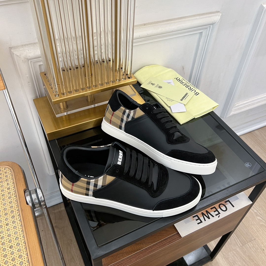 UA Burberry Sneakers