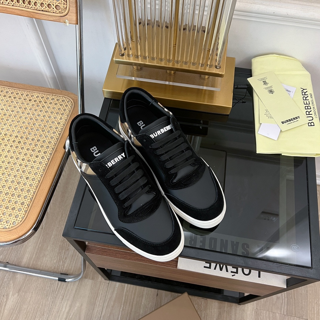 UA Burberry Sneakers