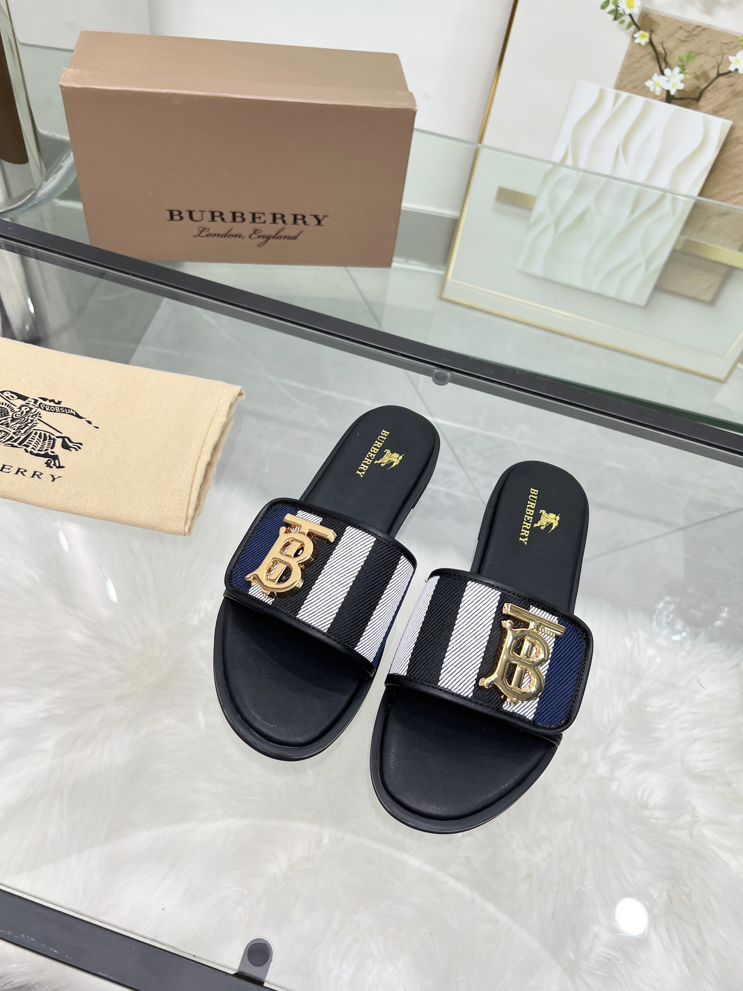 UA Burberry Slides