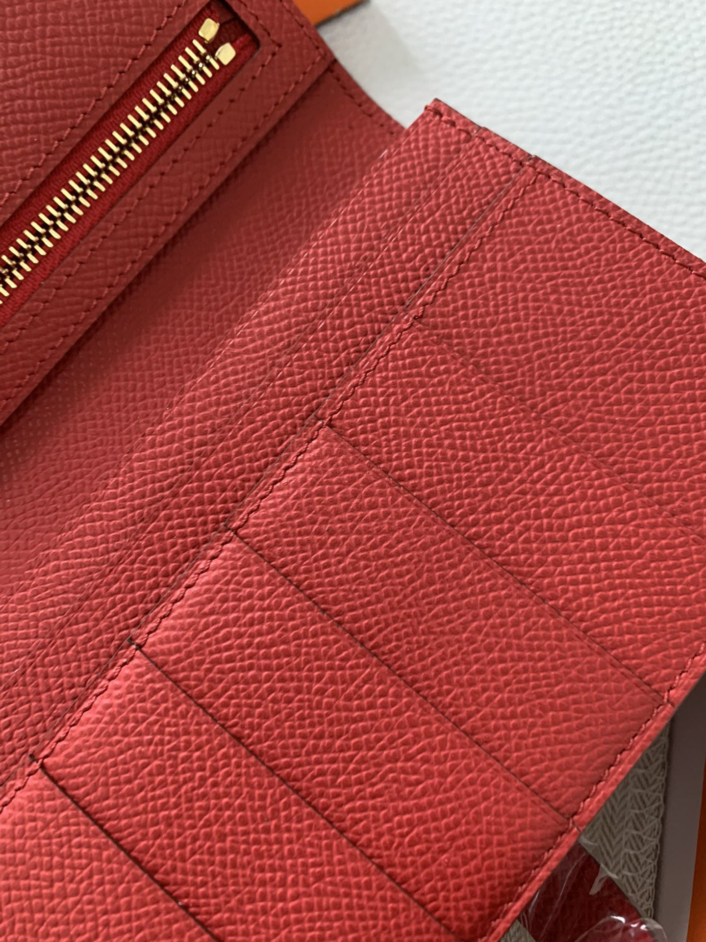 Hermès Long Wallet 17.5x9.5CM