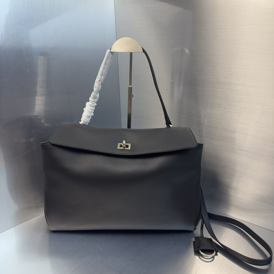 Balenciaga Rodeo Large 39.8x29.9x12.9cm
