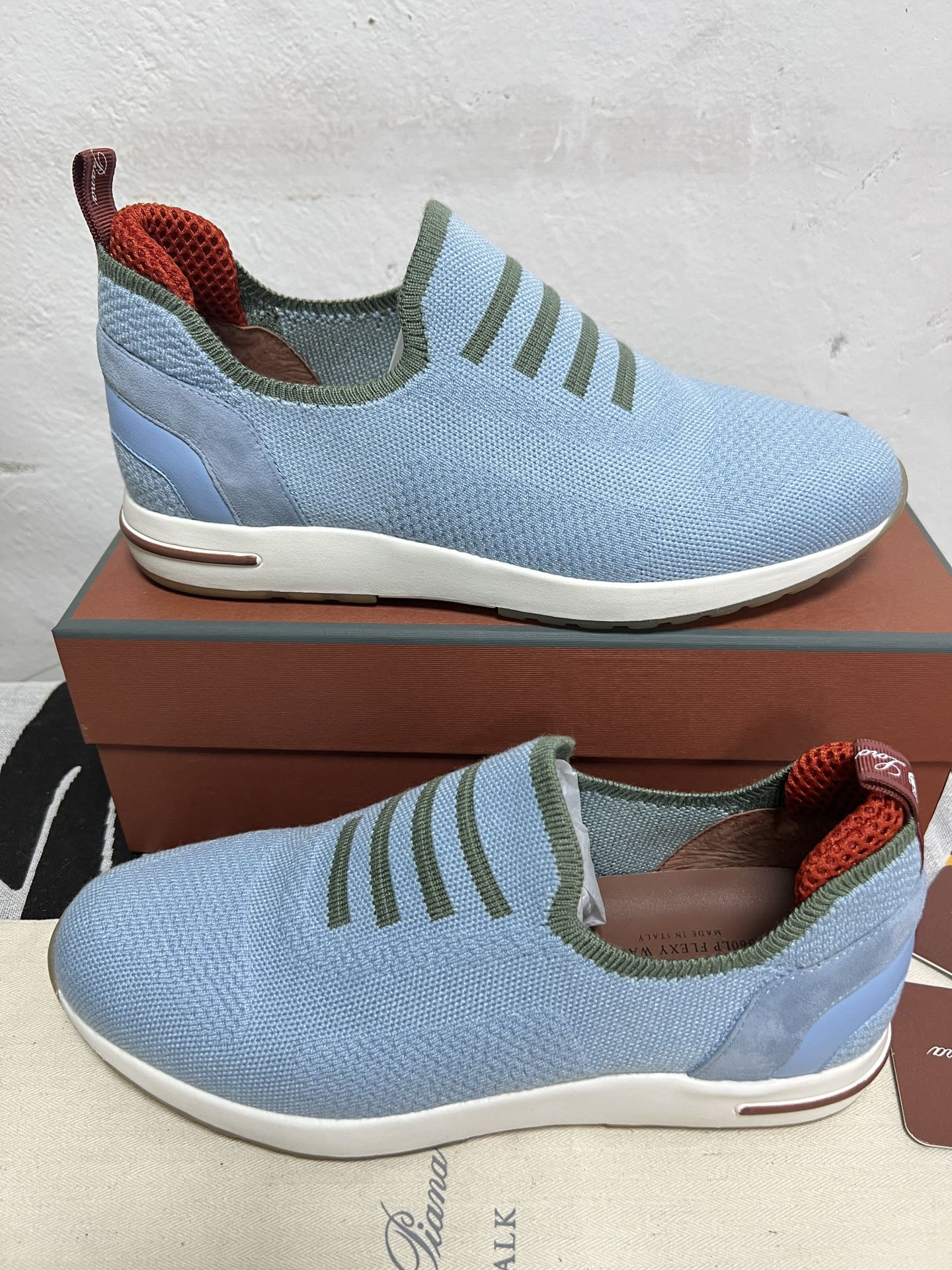 UA Loro Piana 360 LP Flexy Walk Sneaker