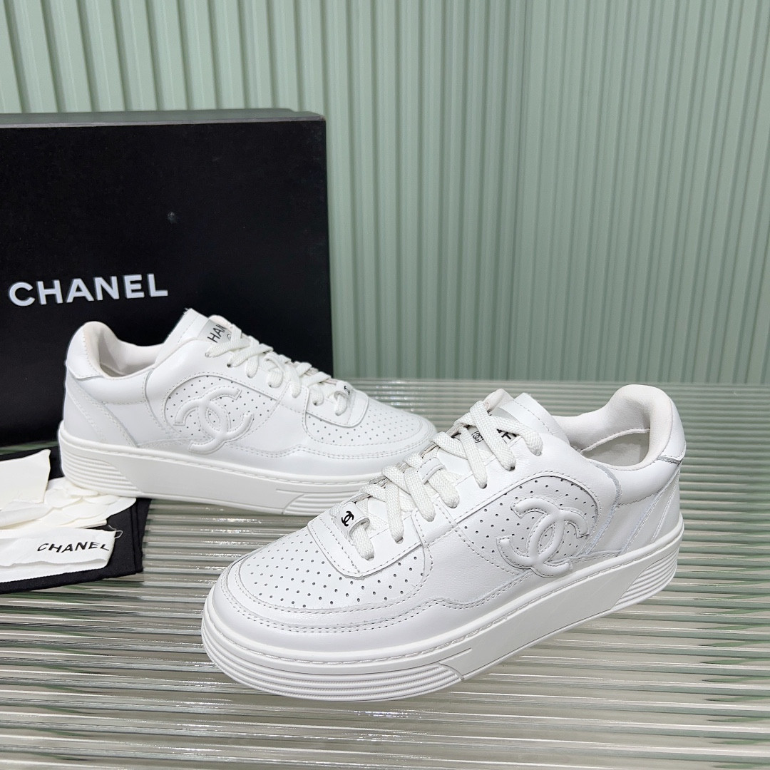 UA CHANEL SNEAKER