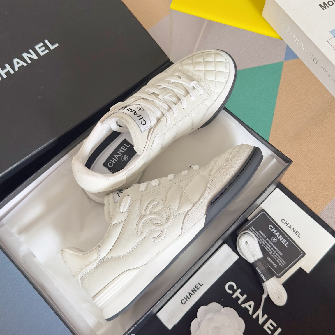 UA CHANEL SNEAKER