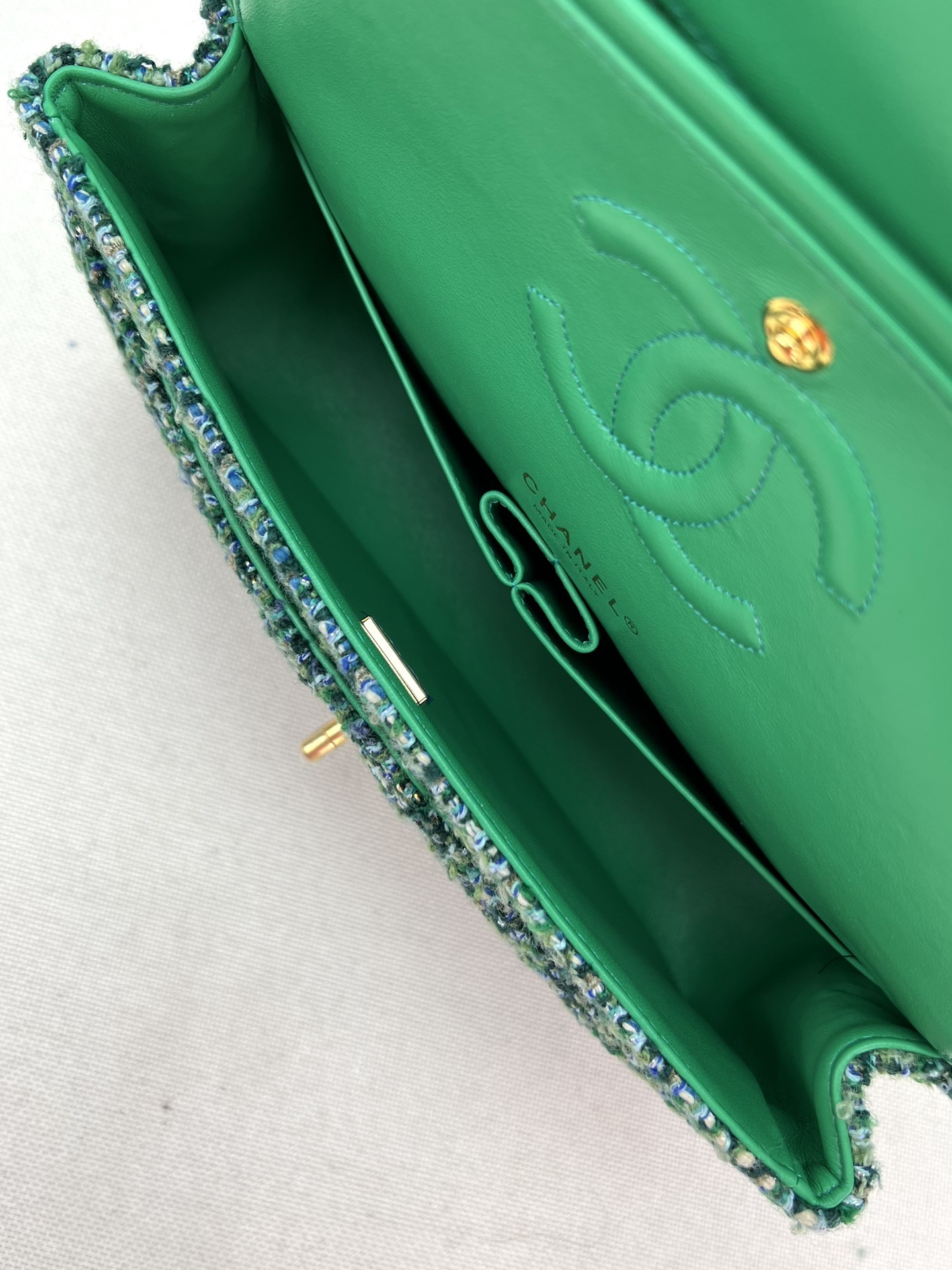 Chanel Classic Flap Bag 25cm